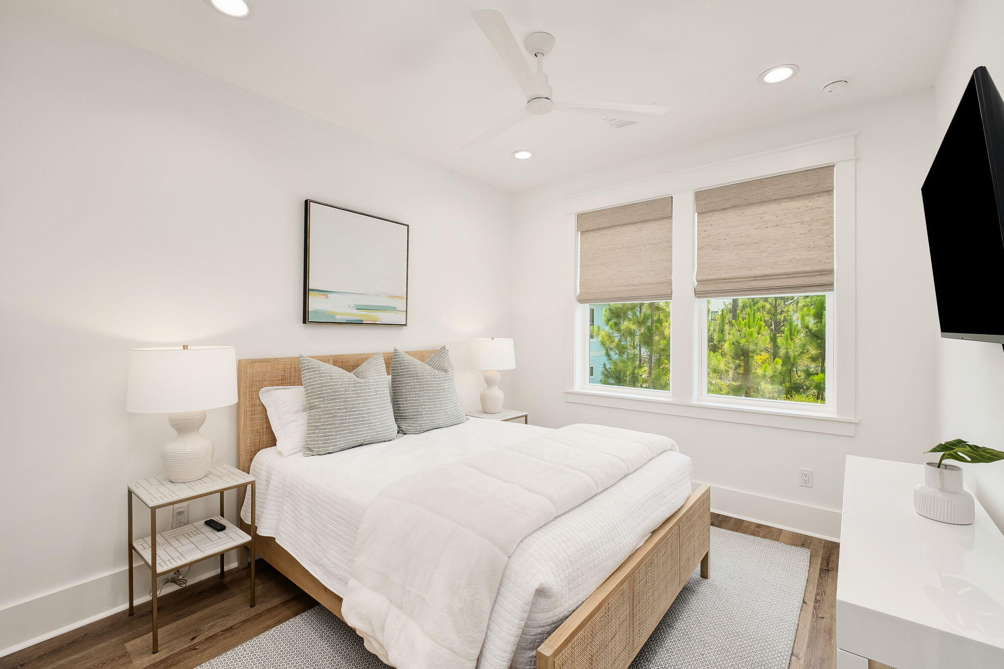 TREETOP S/D - Residential