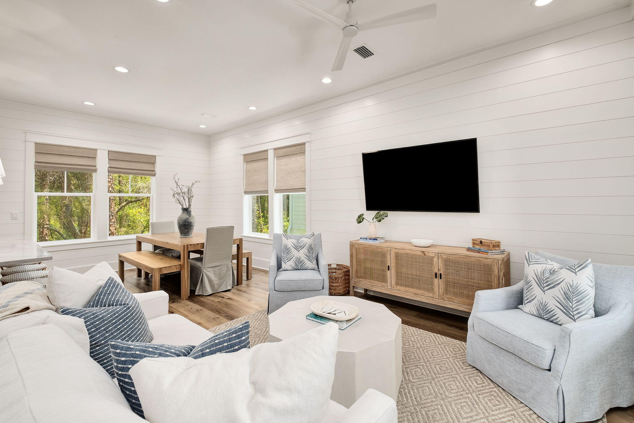 TREETOP S/D - Residential