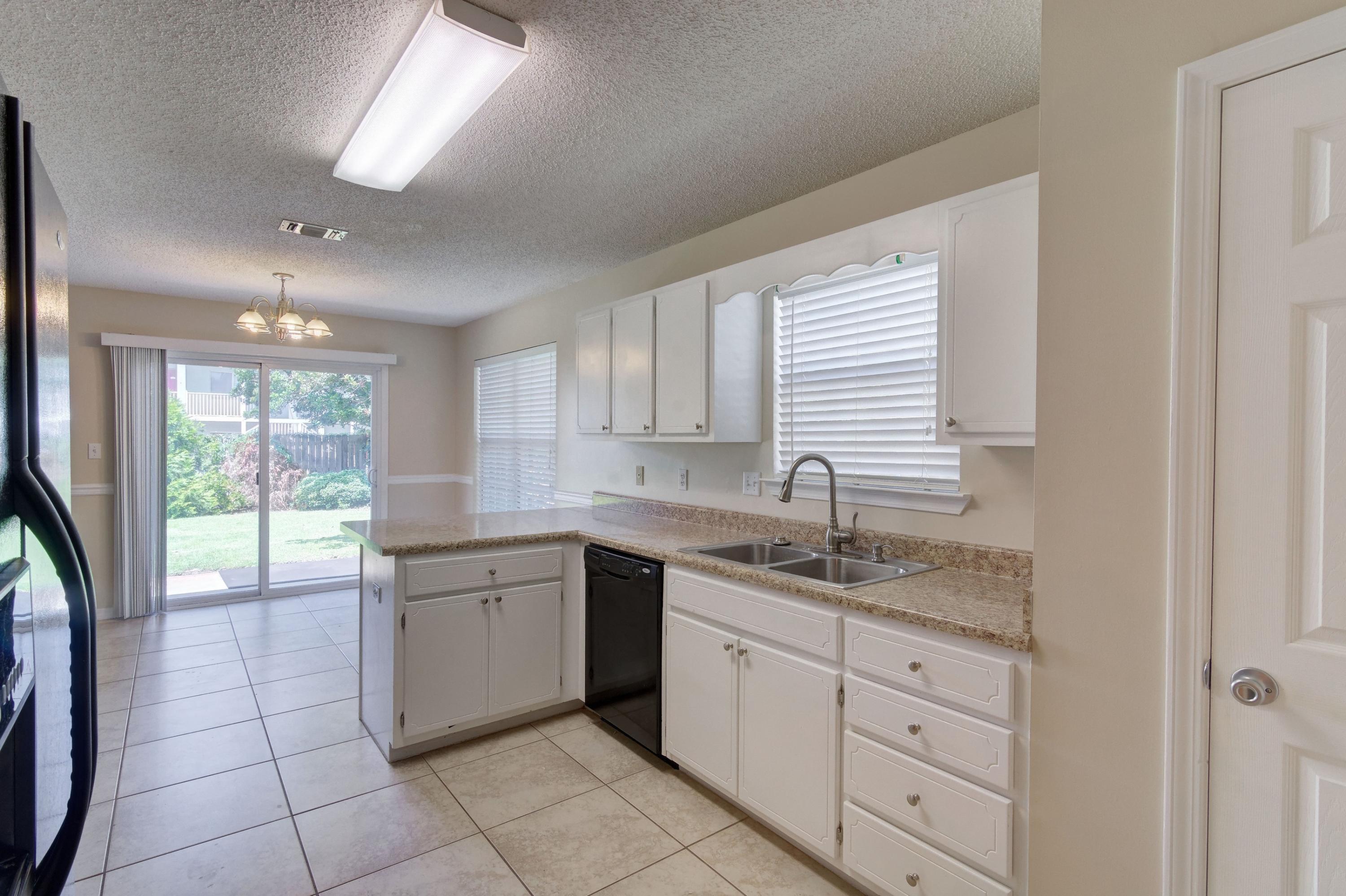 SANDY RIDGE ESTATES - Residential