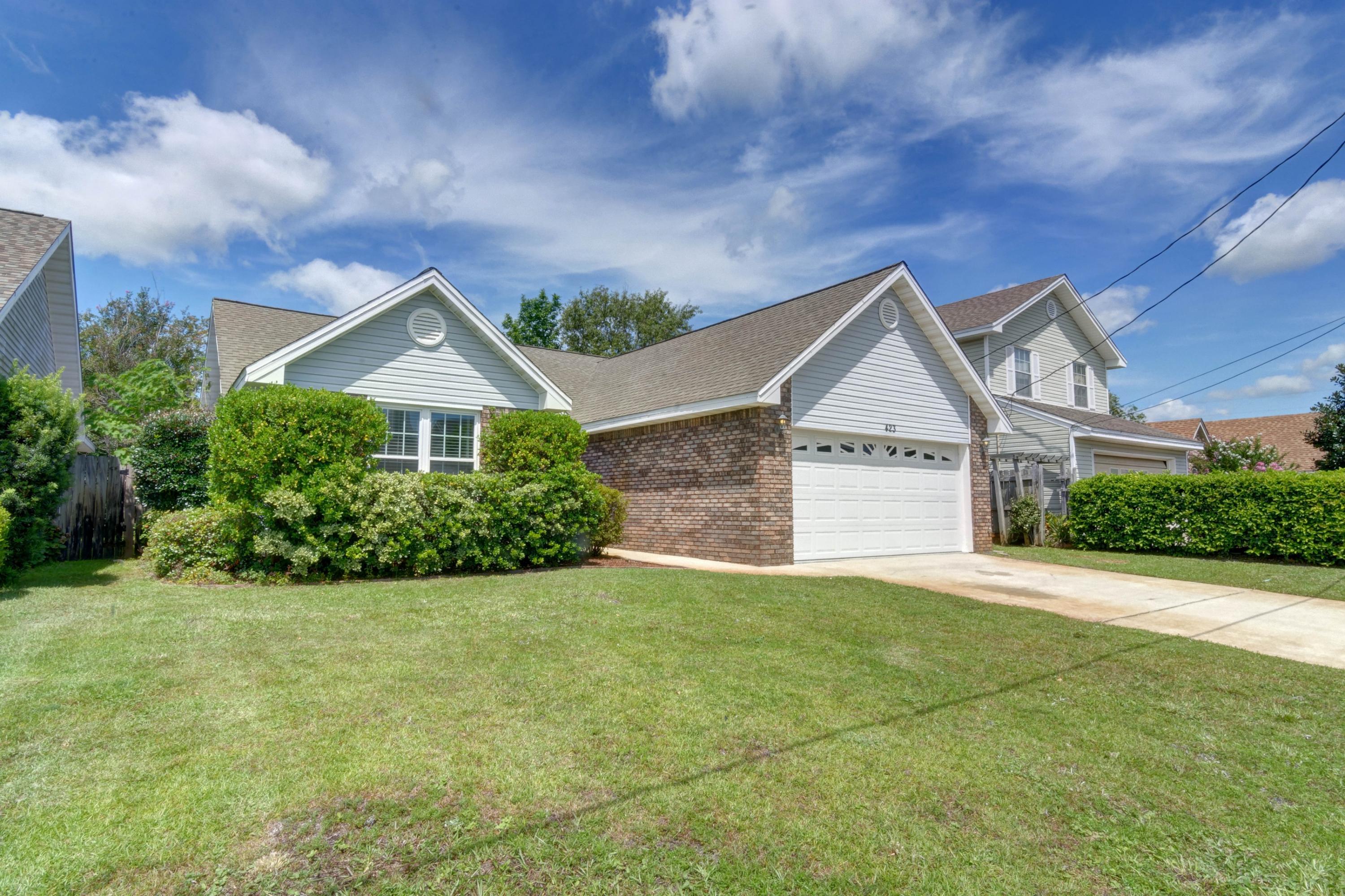 SANDY RIDGE ESTATES - Residential