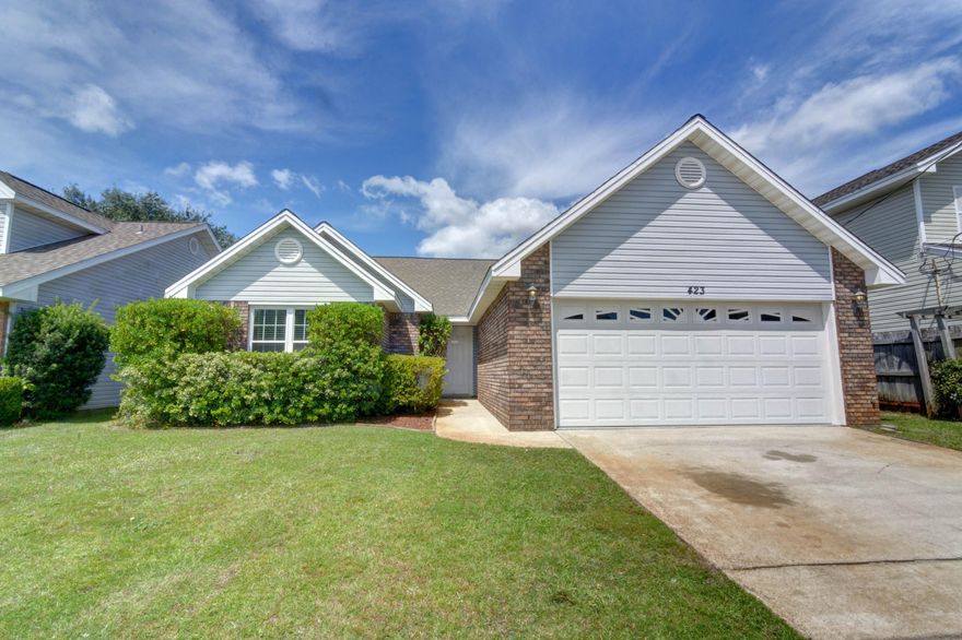 AWESOME DEAL on this adorable home with New Carpet and Fresh Paint throughout! Located only minutes to Hurlburt Field AFB in a small community just West of base. Offering almost 1500sf with 3 bedrooms, 2 baths, formal dining room and soaring ceilings in both the living room and master bedroom, making this home feel much larger than it is. This cozy floor plan has an abundance of natural light, wood burning fireplace, tile floors in the wet areas, light and bright kitchen with pantry & a large inside laundry room. The master offers large walk in closet and the master bath features double vanities, soaking tub and separate shower. Plenty of room for the whole family with a spacious fenced back yard. This is a phenomenal buy in todays market, so call today for a personal tour.