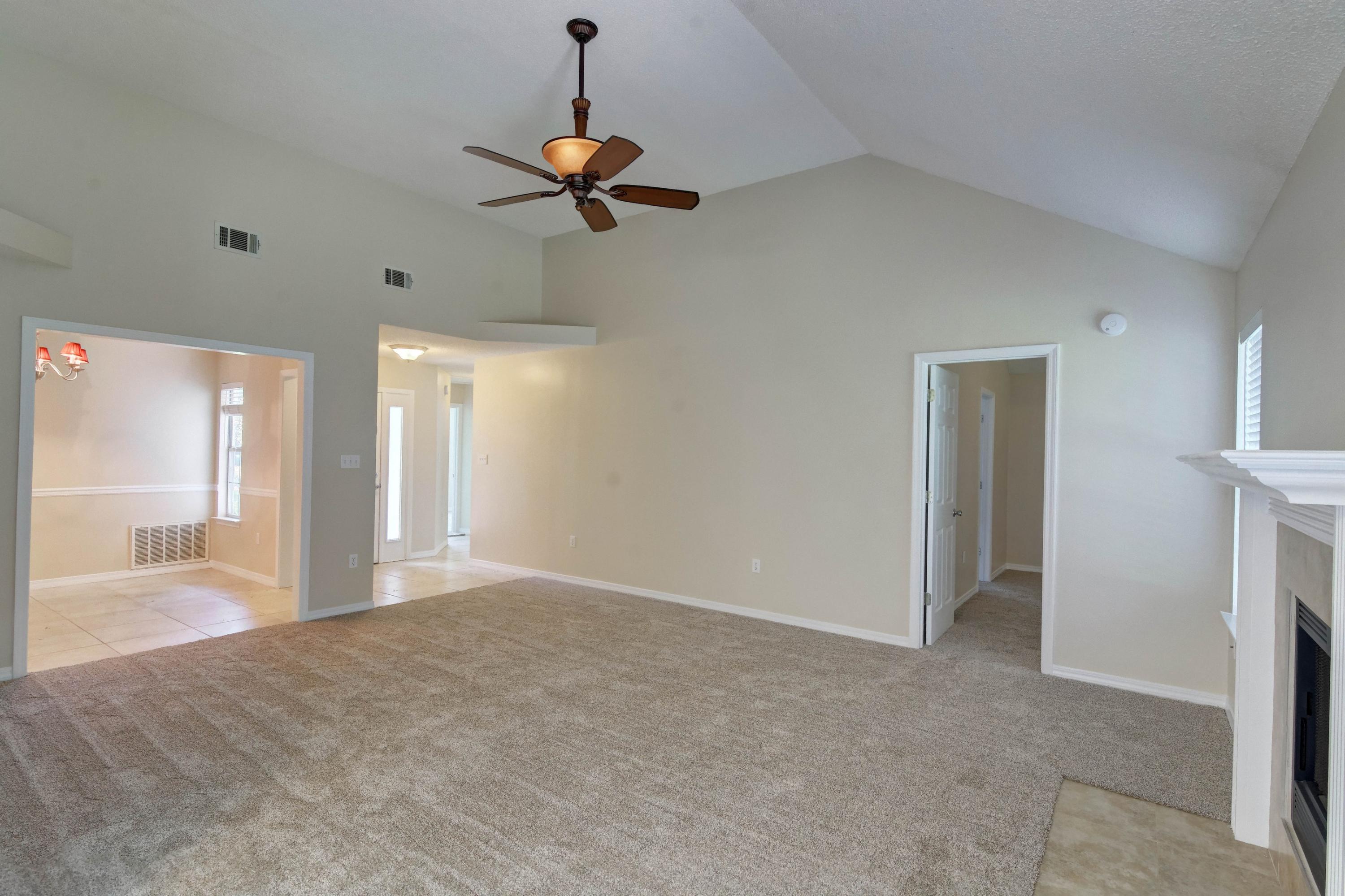 SANDY RIDGE ESTATES - Residential