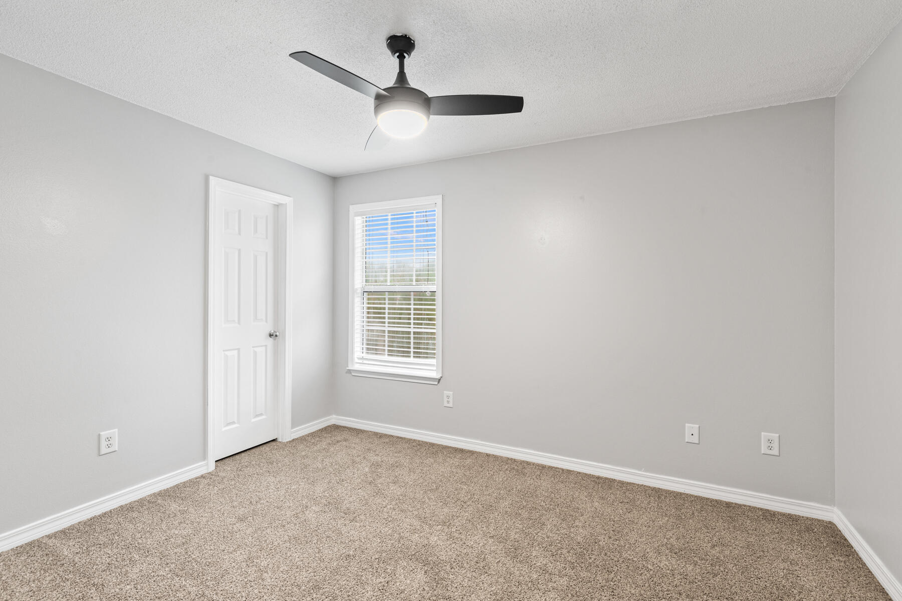 SHALIMAR OAKS - Residential