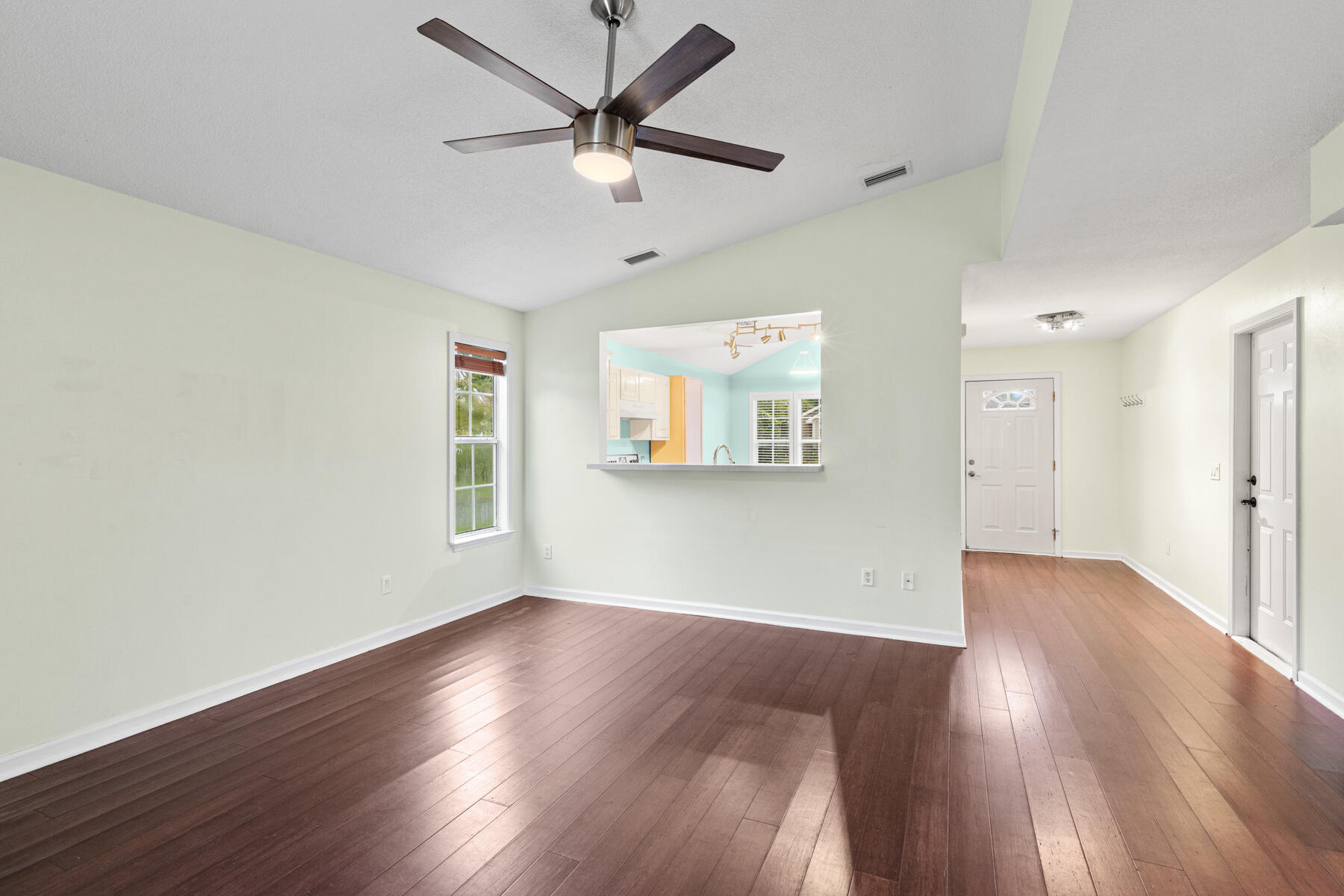 SHALIMAR OAKS - Residential