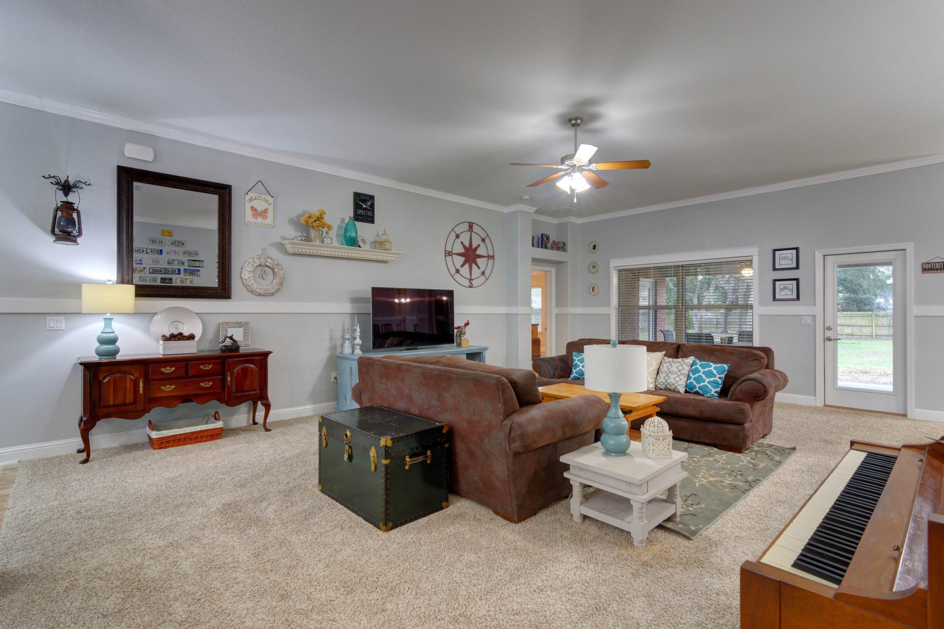 HOLLEY BY THE SEA - Residential