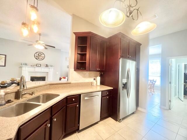 PARKWOOD ESTATES PH 5 - Residential Lease