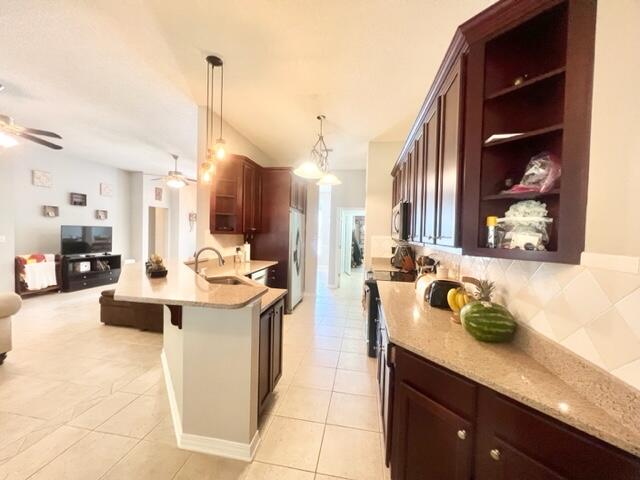 PARKWOOD ESTATES PH 5 - Residential Lease