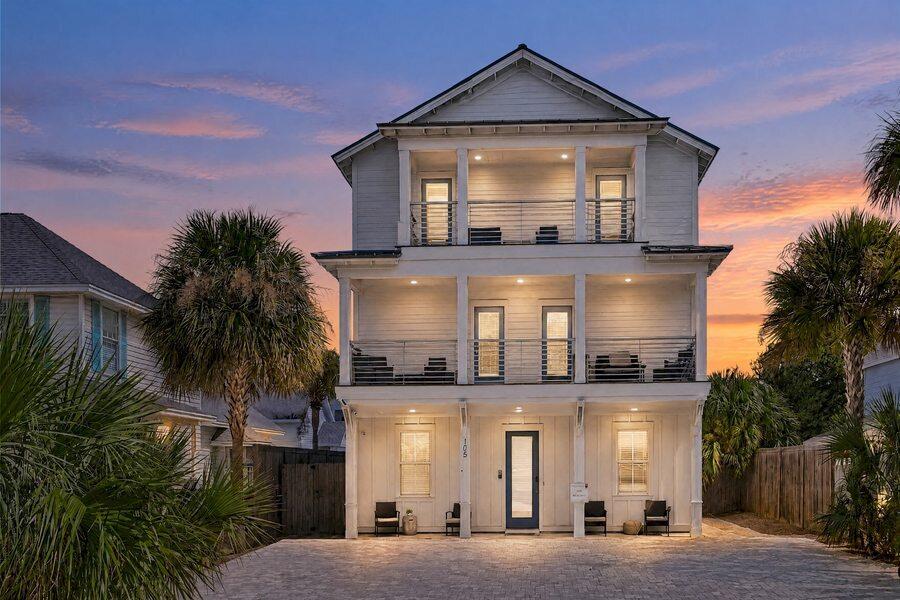 105 Mark Street