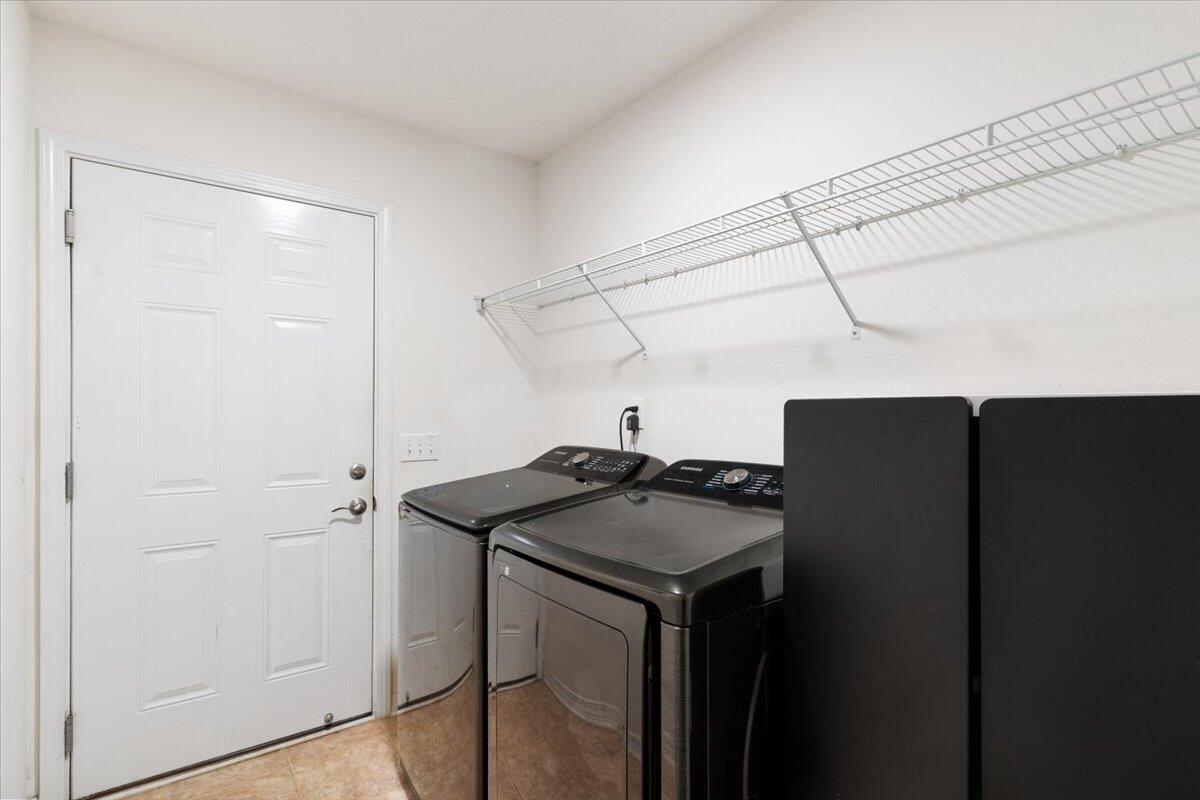 IRON GATE S/D PH I - Residential