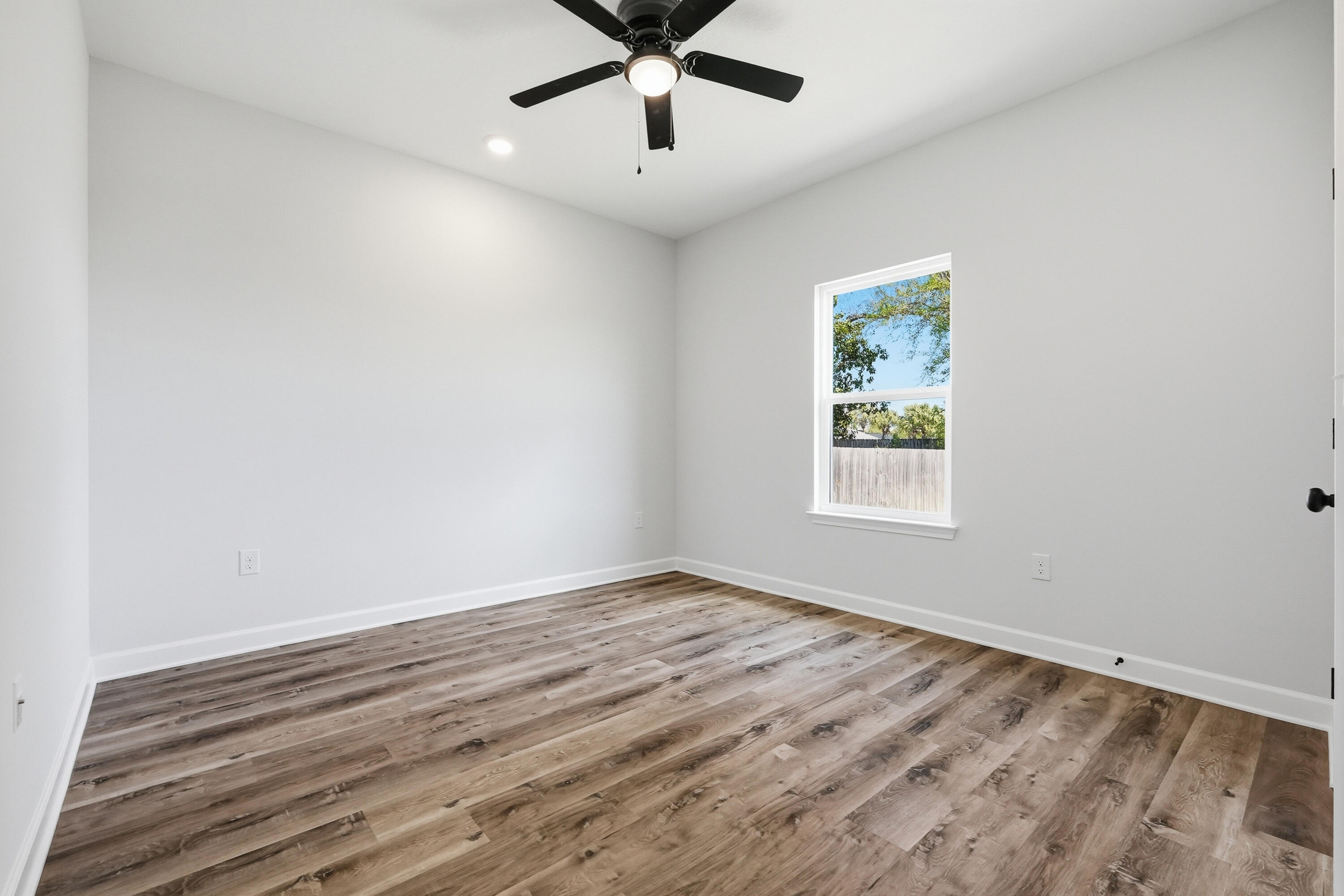 BARTON'S BEND - Residential