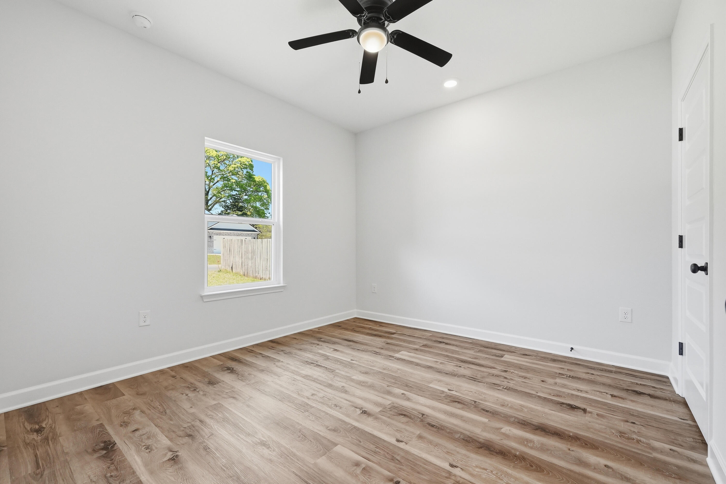 BARTON'S BEND - Residential