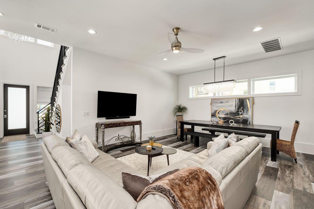 FRANGISTA BEACH 2ND ADDN - Residential