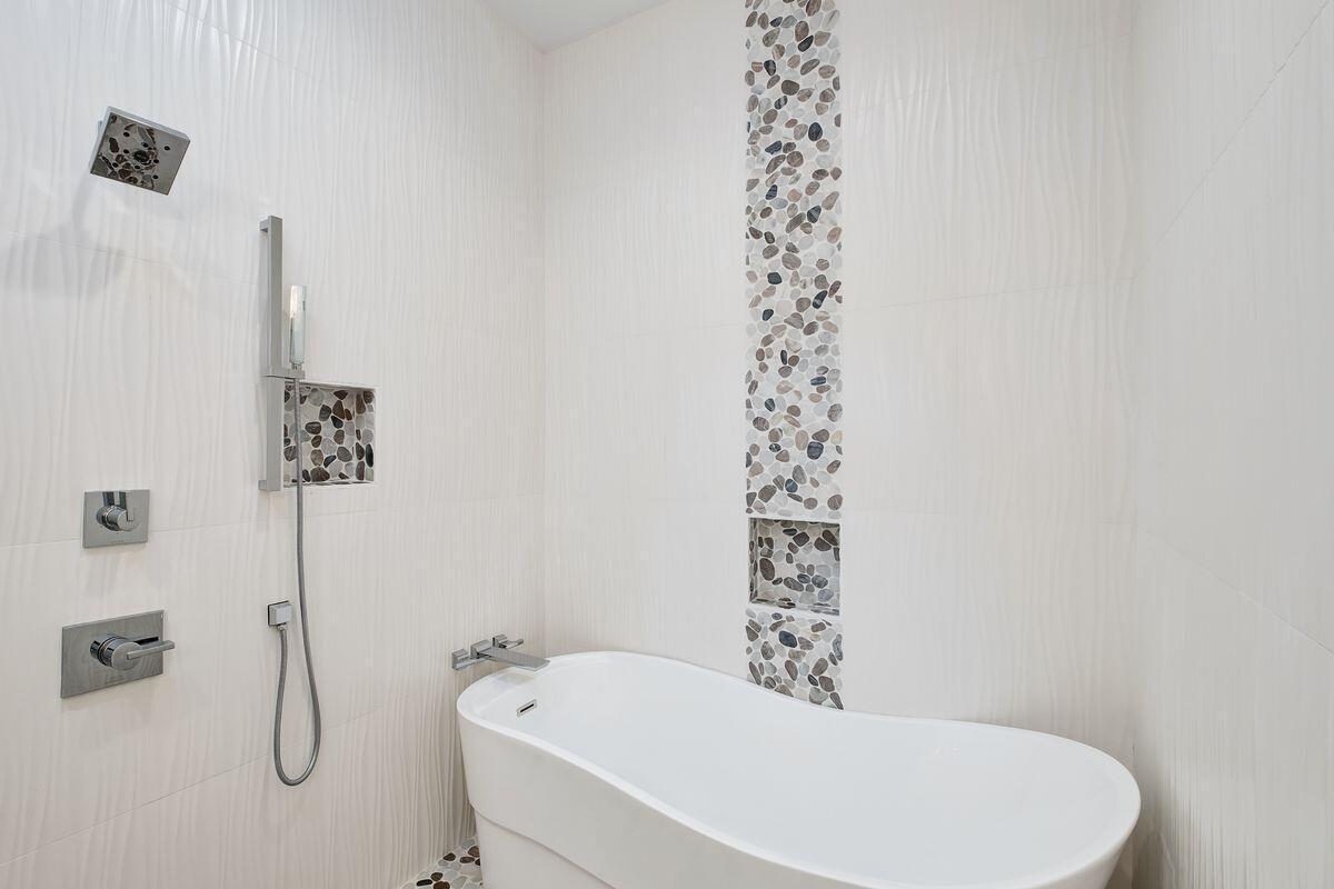 FRANGISTA BEACH 2ND ADDN - Residential