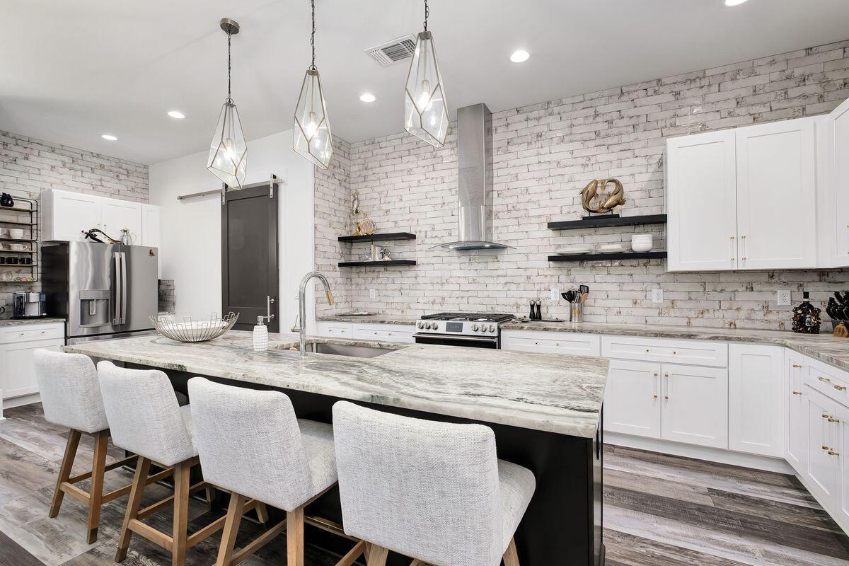 FRANGISTA BEACH 2ND ADDN - Residential