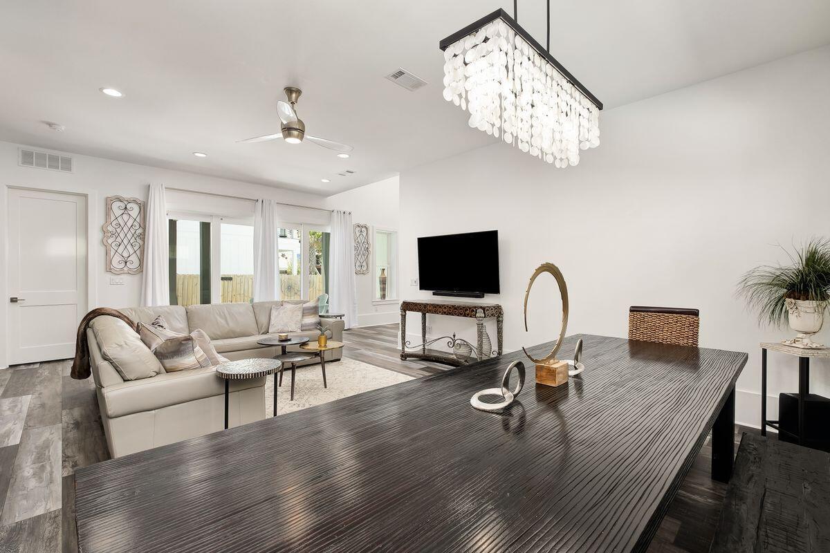 FRANGISTA BEACH 2ND ADDN - Residential