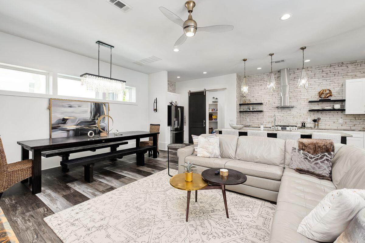 FRANGISTA BEACH 2ND ADDN - Residential