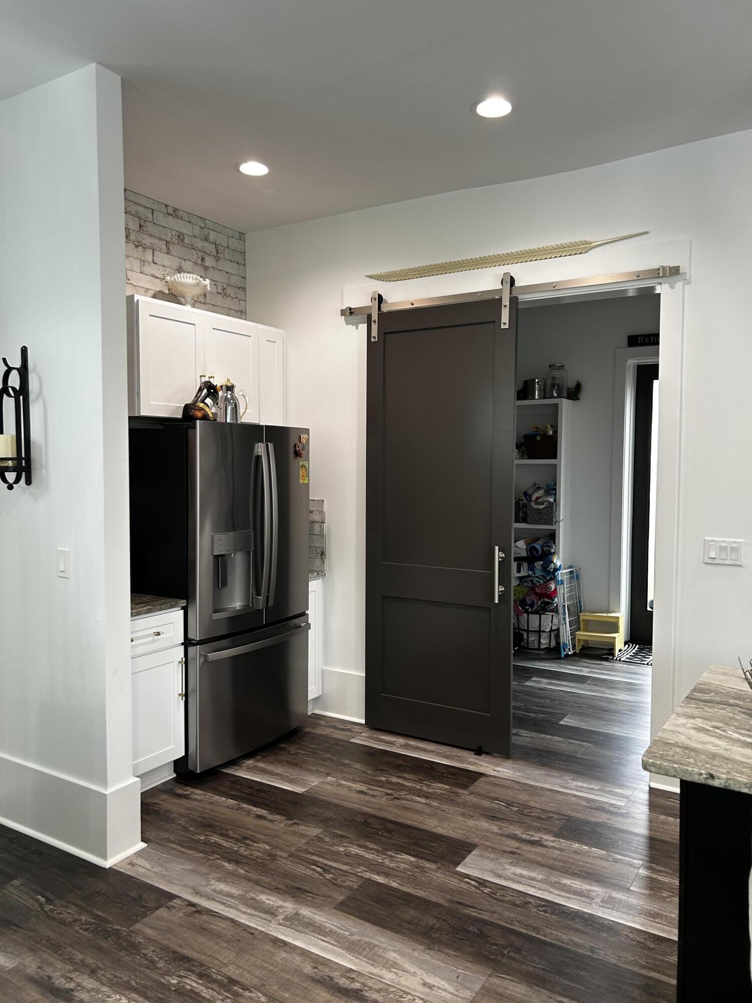 FRANGISTA BEACH 2ND ADDN - Residential