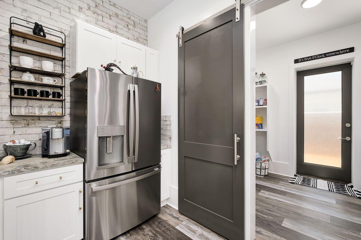 FRANGISTA BEACH 2ND ADDN - Residential