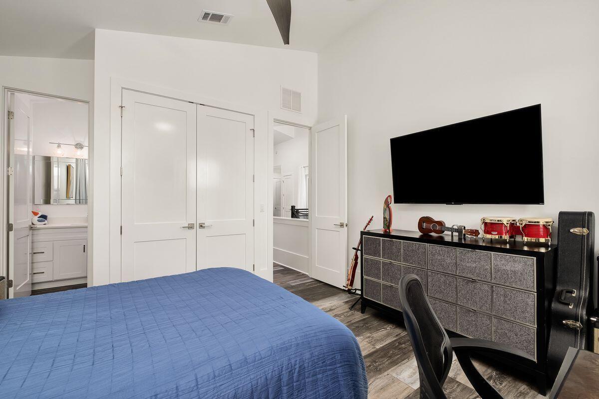 FRANGISTA BEACH 2ND ADDN - Residential