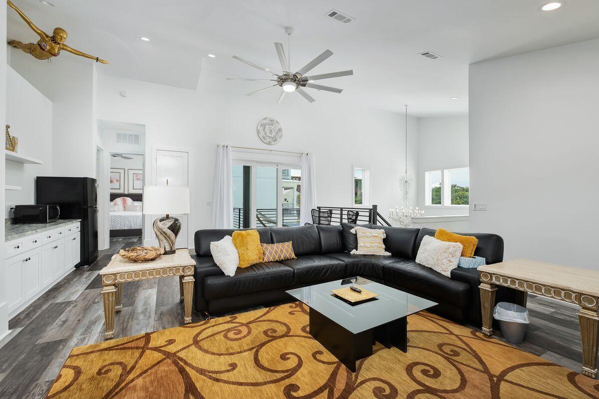 FRANGISTA BEACH 2ND ADDN - Residential