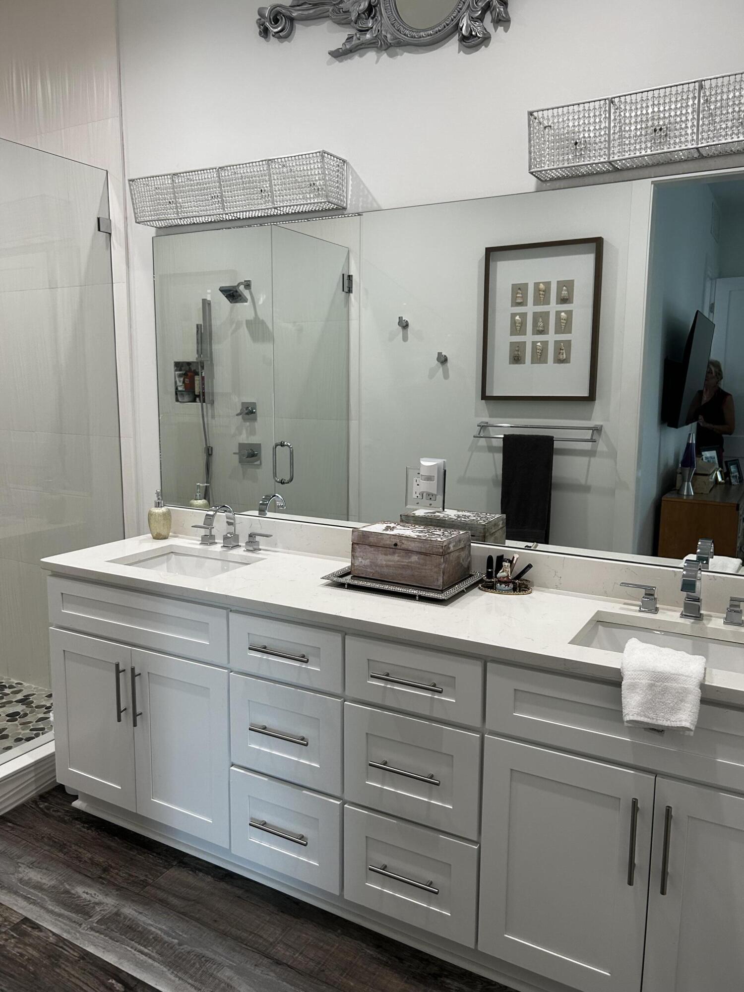 FRANGISTA BEACH 2ND ADDN - Residential