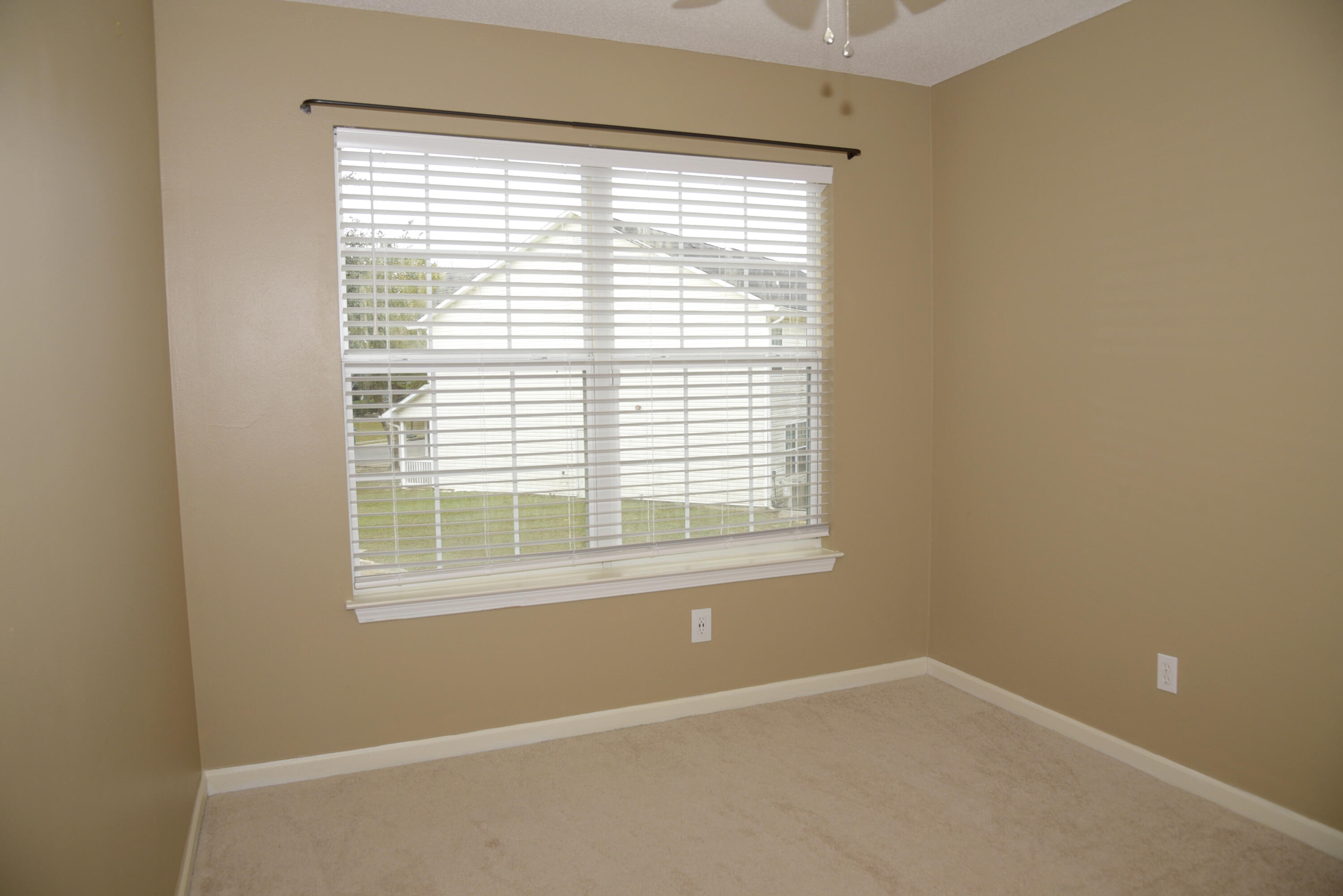 ROLLING PINES - Residential Lease