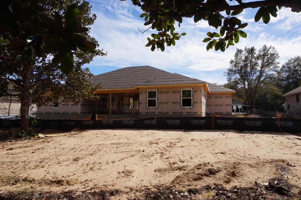 ROBLEDAL ESTATES UNIT 5 - Residential