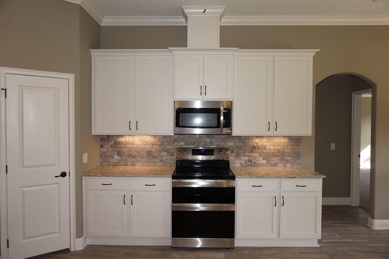 ROBLEDAL ESTATES UNIT 5 - Residential