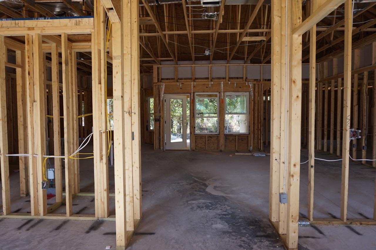 ROBLEDAL ESTATES UNIT 5 - Residential