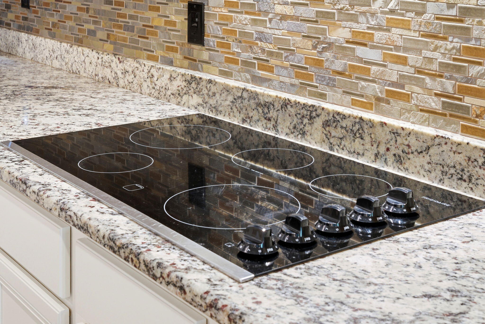 TREASURE ISLE ESTATES - Residential