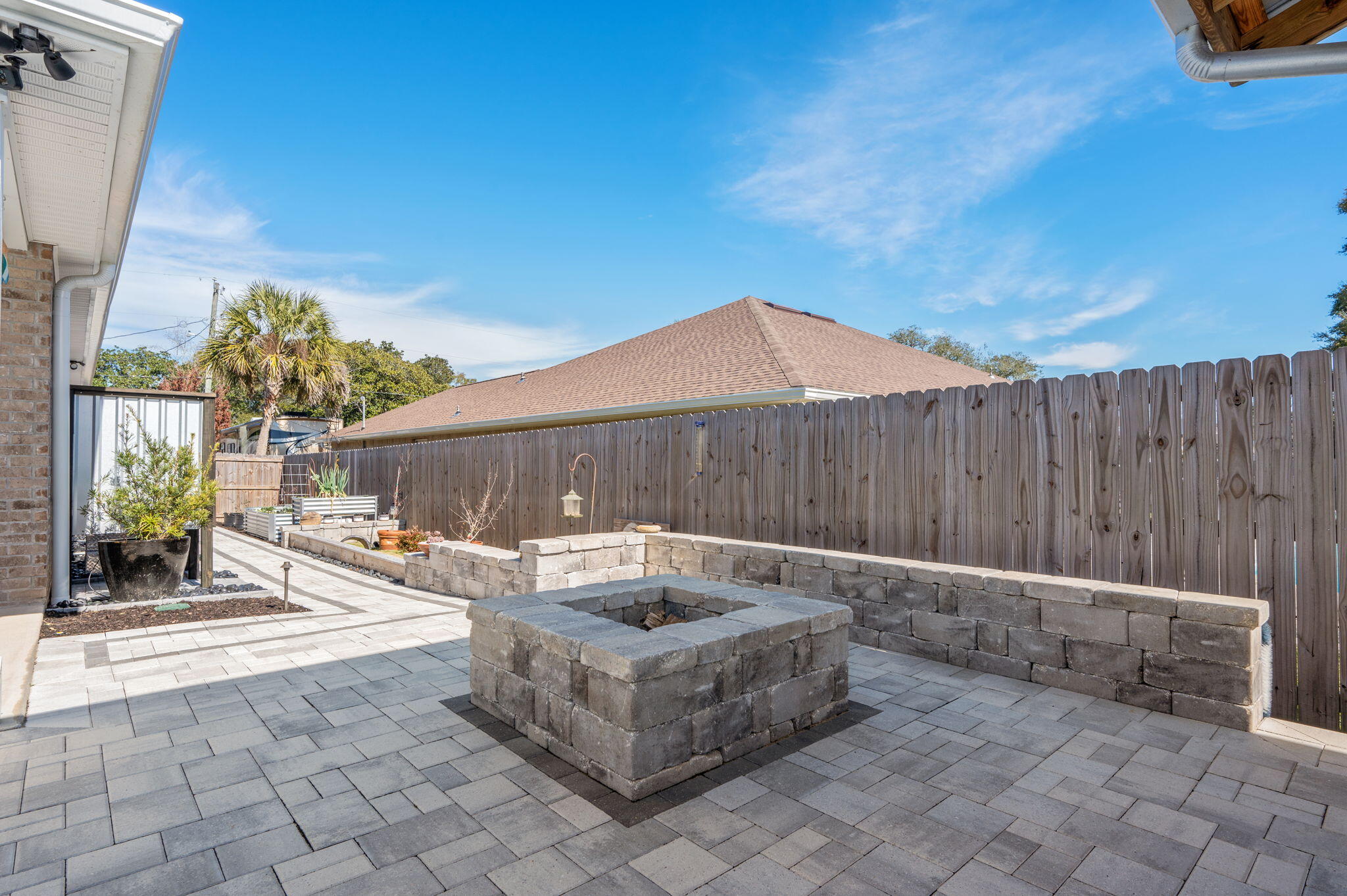 POQUITO BAYOU - Residential