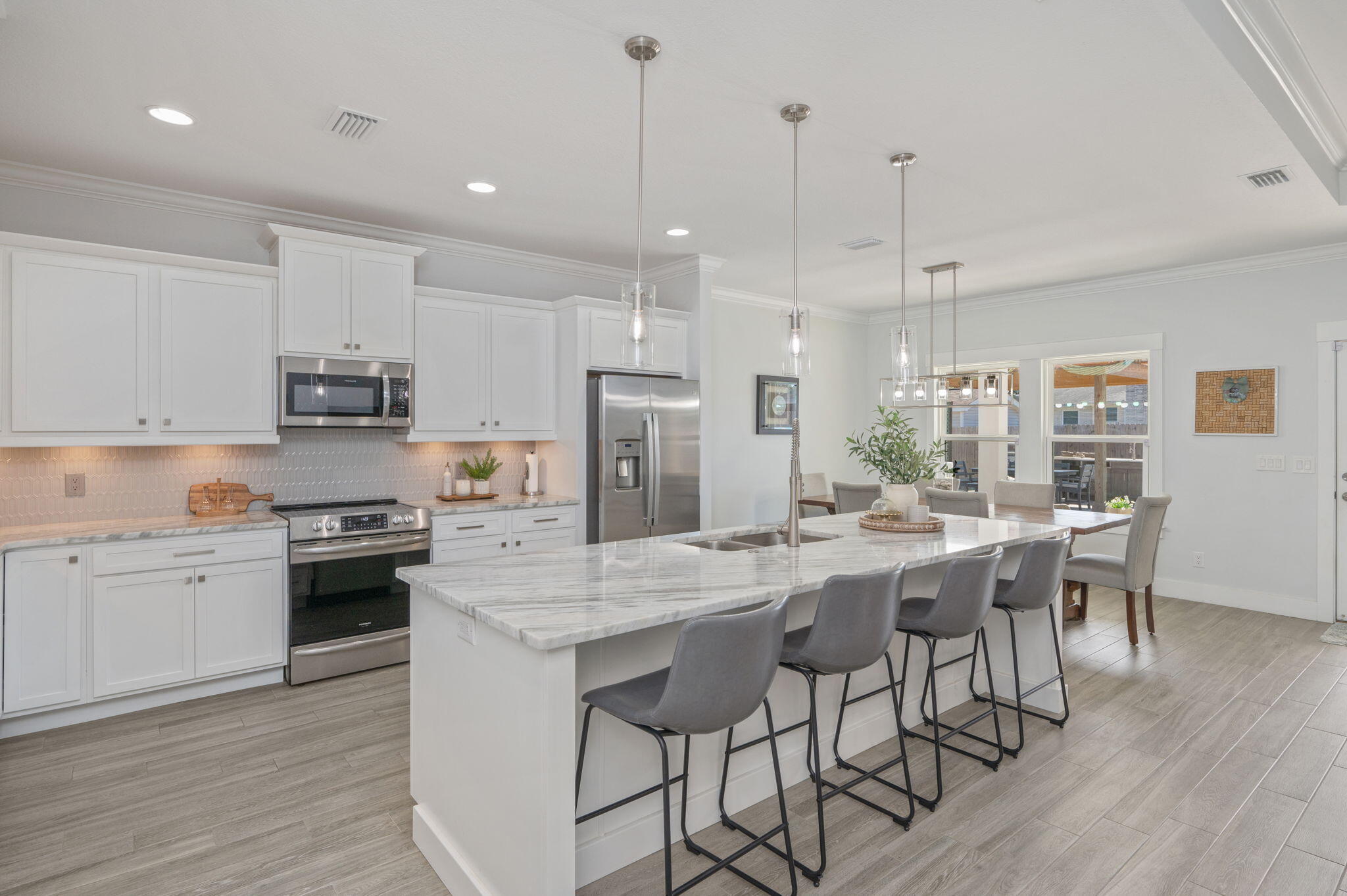 POQUITO BAYOU - Residential