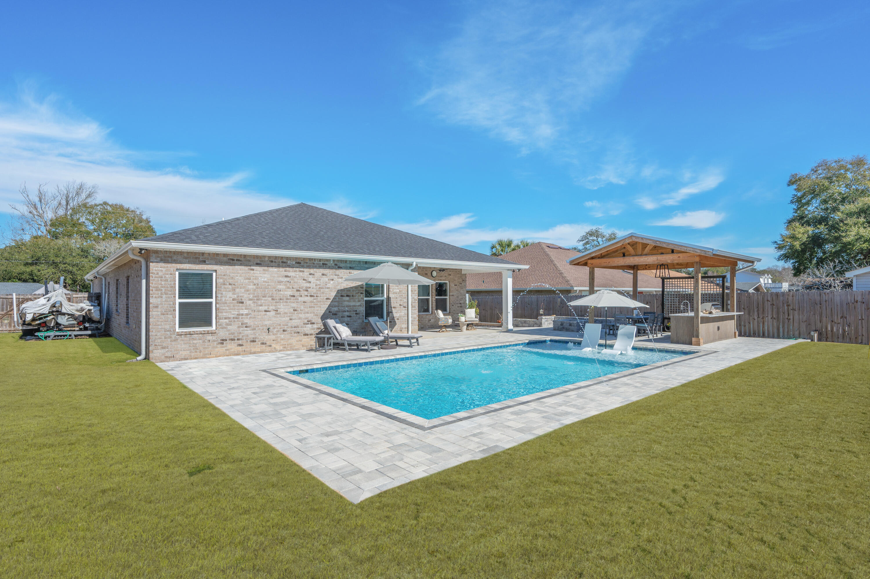 POQUITO BAYOU - Residential