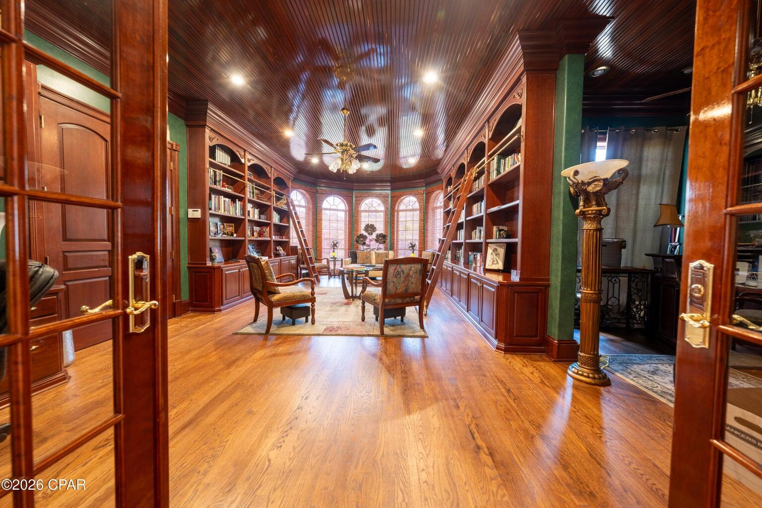 PRESERVE ON THE BAY PH 1 - Residential