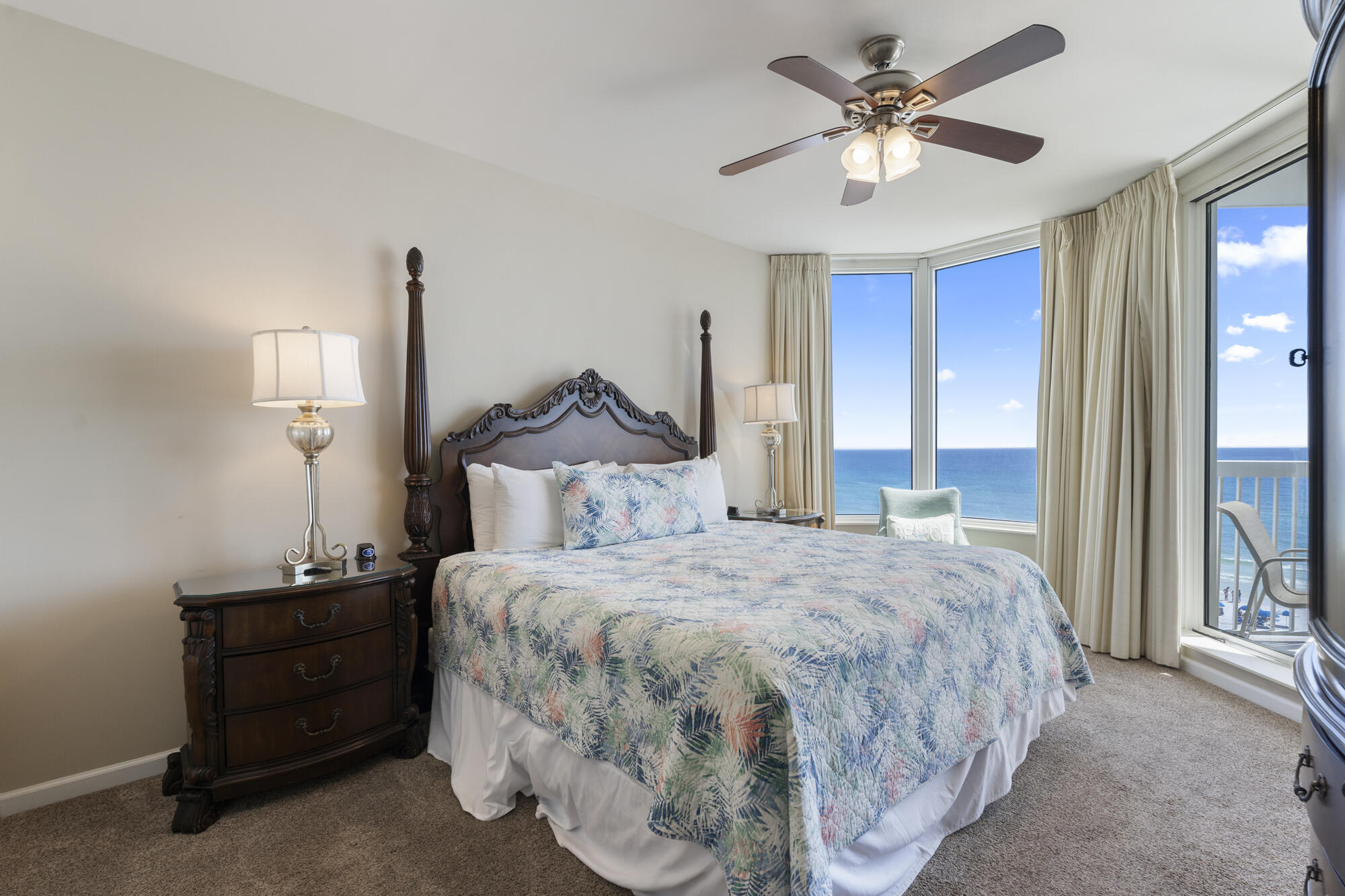 SILVER BEACH TOWERS EAST - Residential