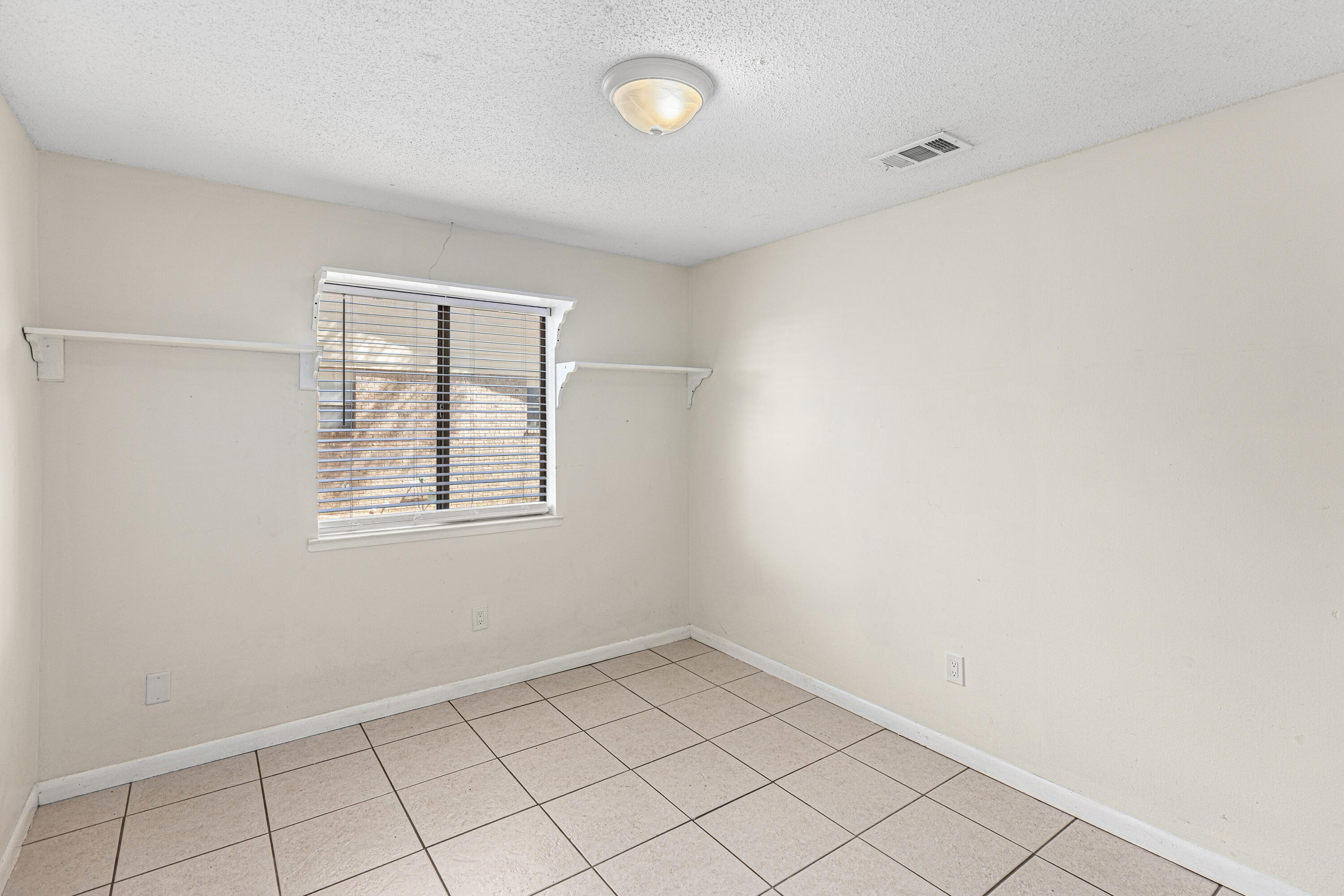 BLUEWATER BAY VILLAGE 1A - Residential