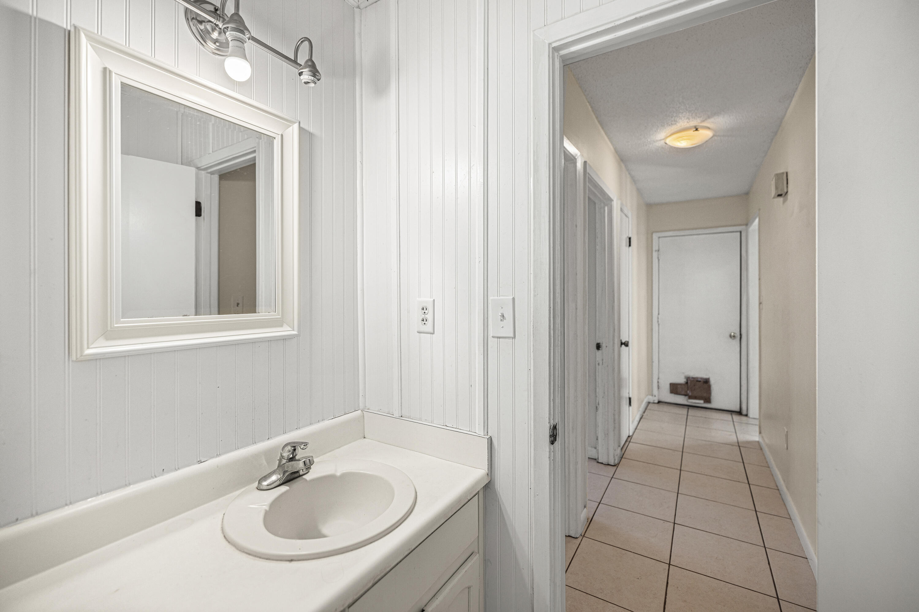 BLUEWATER BAY VILLAGE 1A - Residential