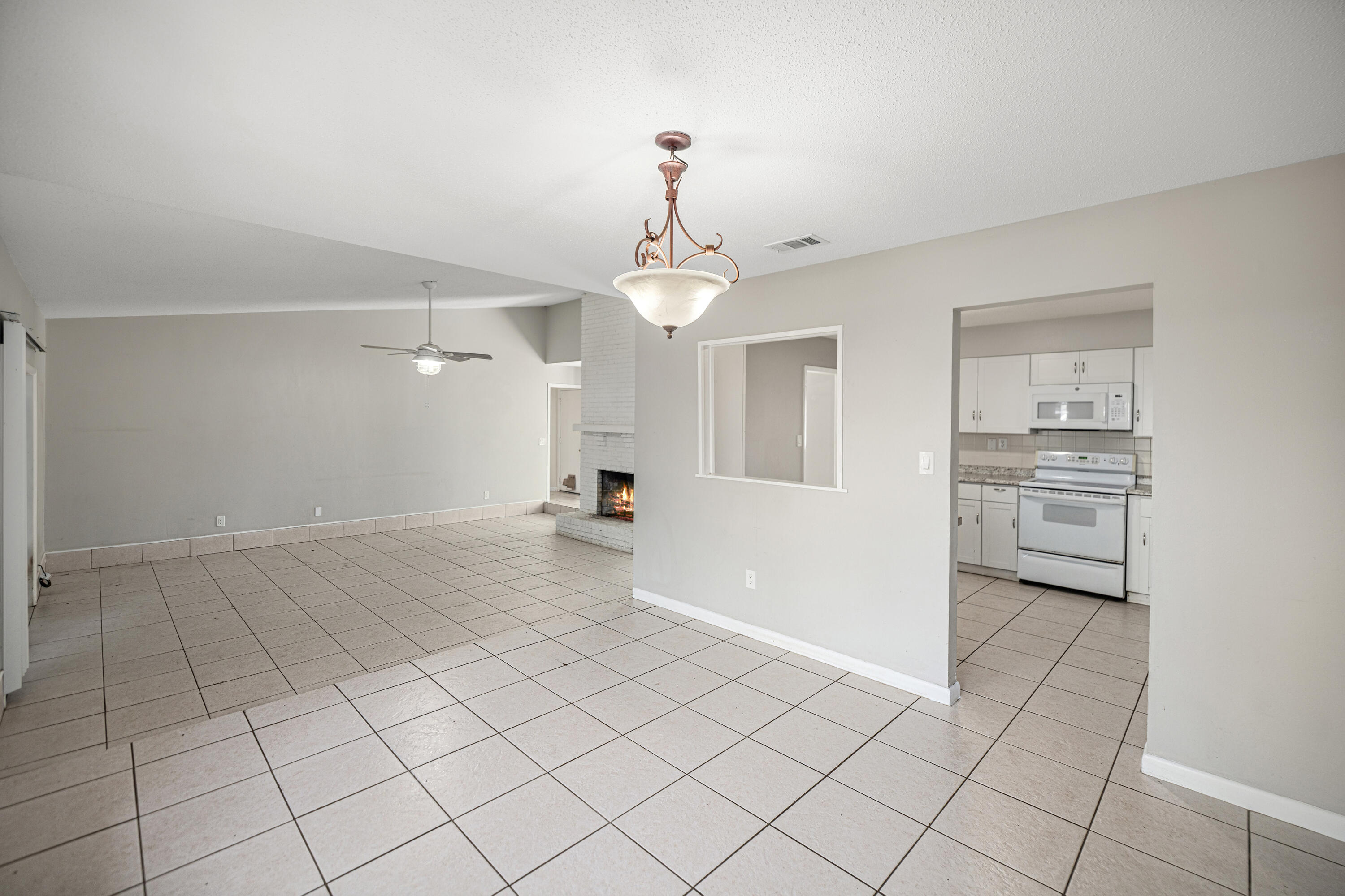 BLUEWATER BAY VILLAGE 1A - Residential