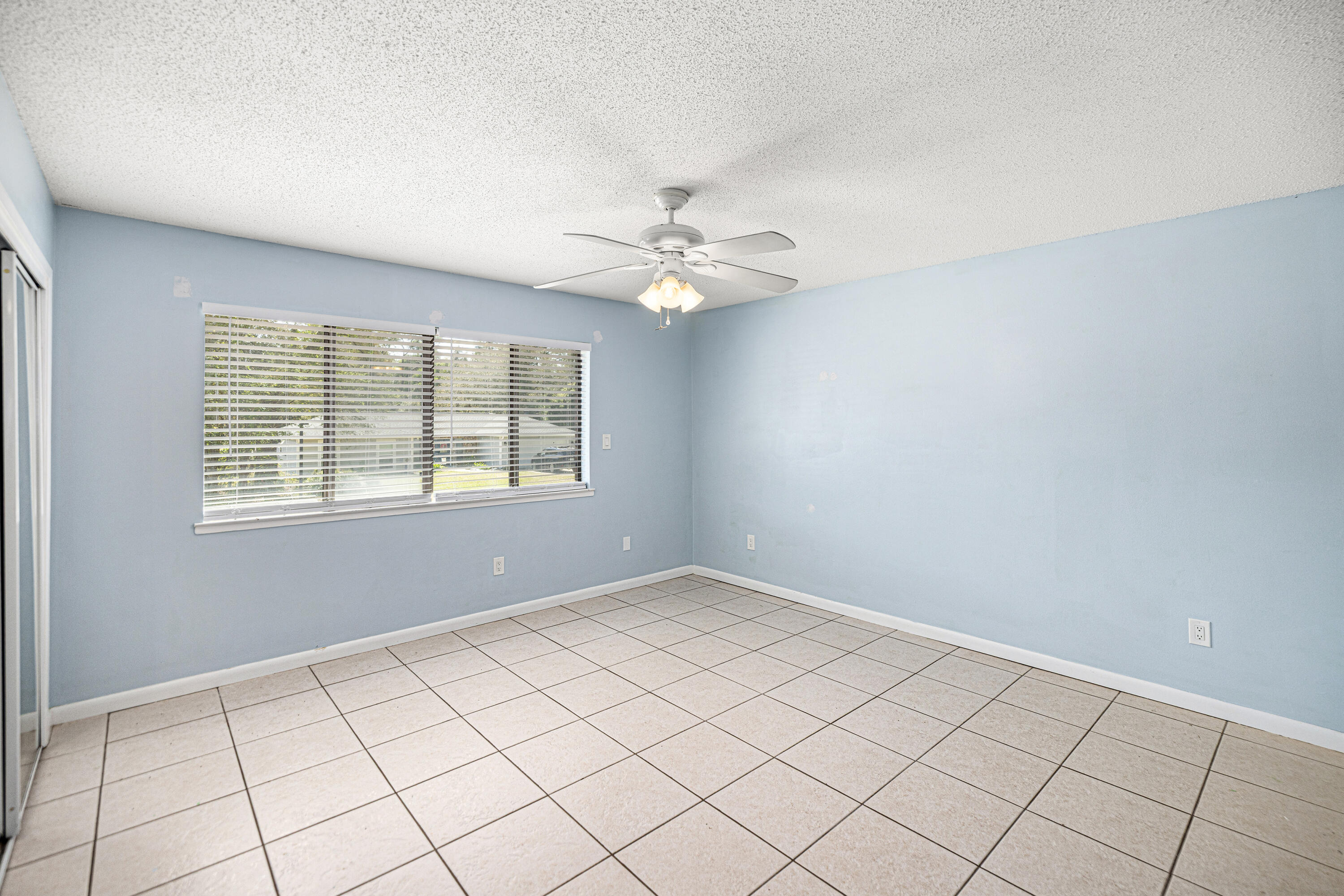 BLUEWATER BAY VILLAGE 1A - Residential