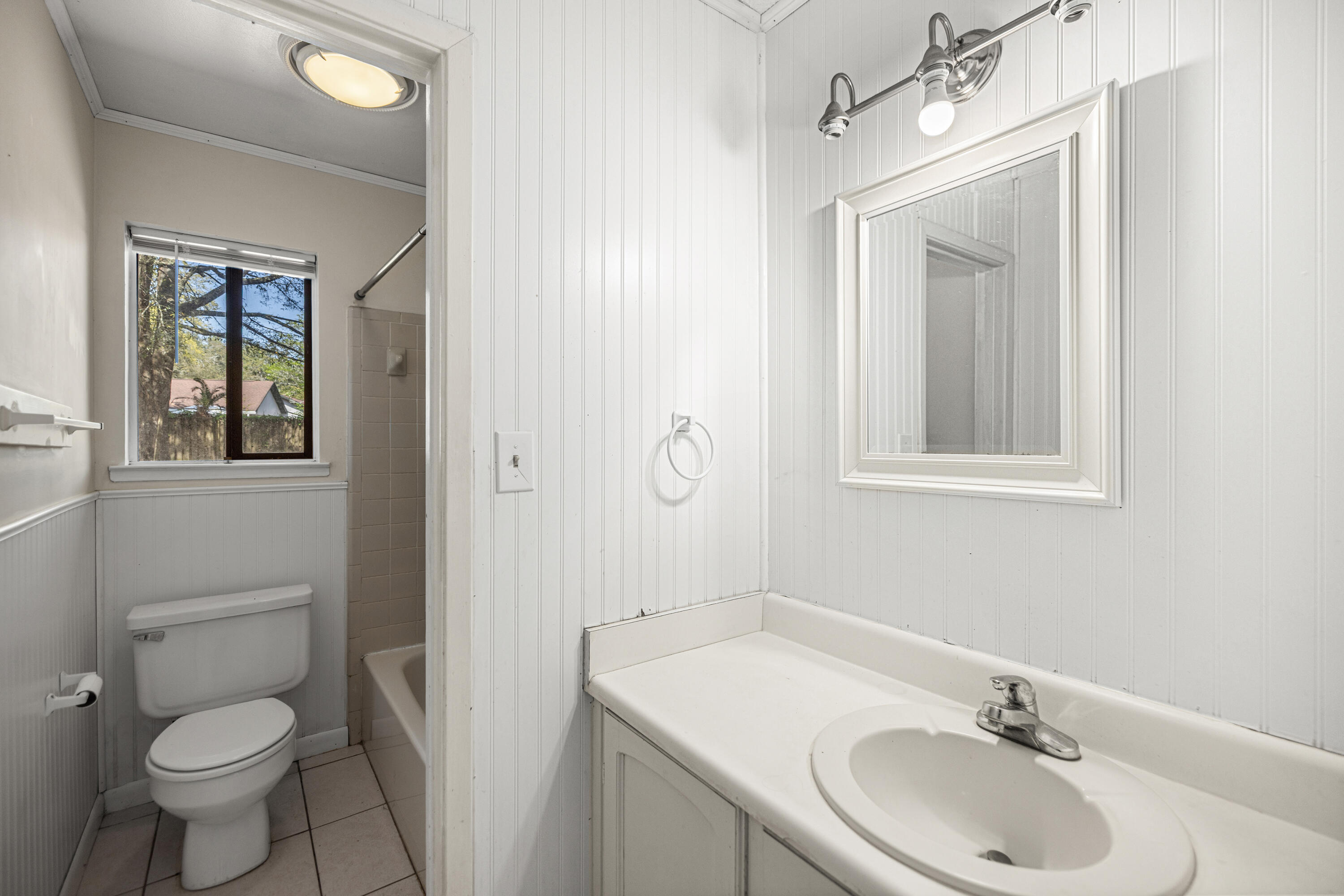 BLUEWATER BAY VILLAGE 1A - Residential