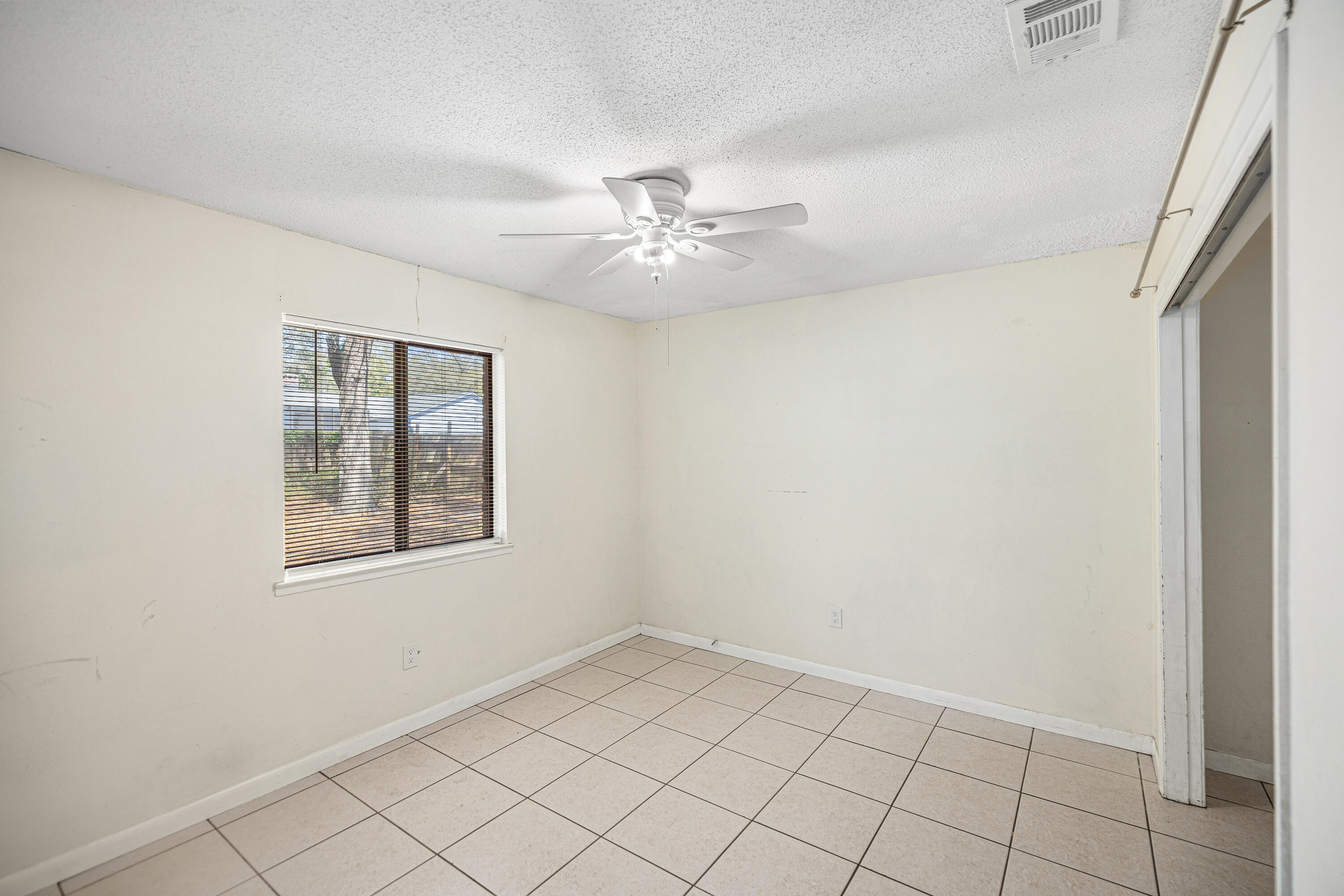 BLUEWATER BAY VILLAGE 1A - Residential