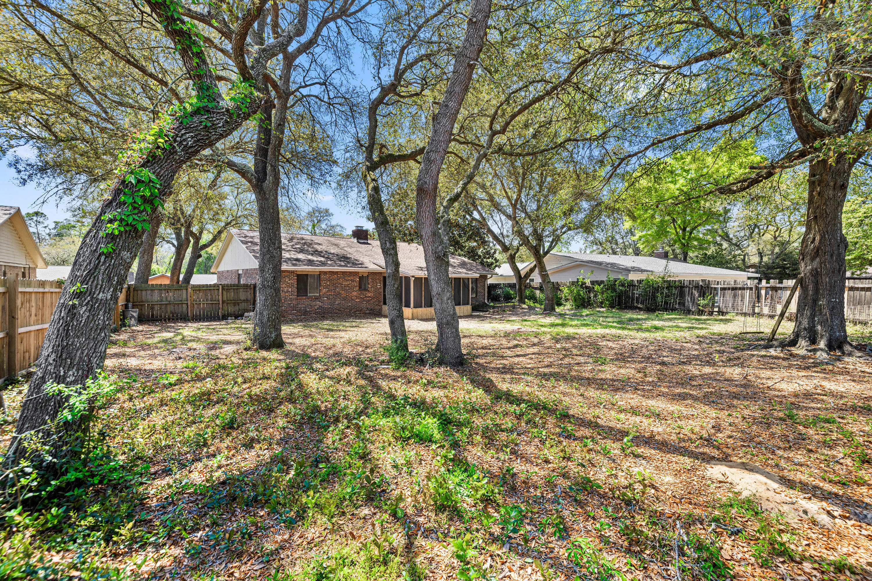 BLUEWATER BAY VILLAGE 1A - Residential