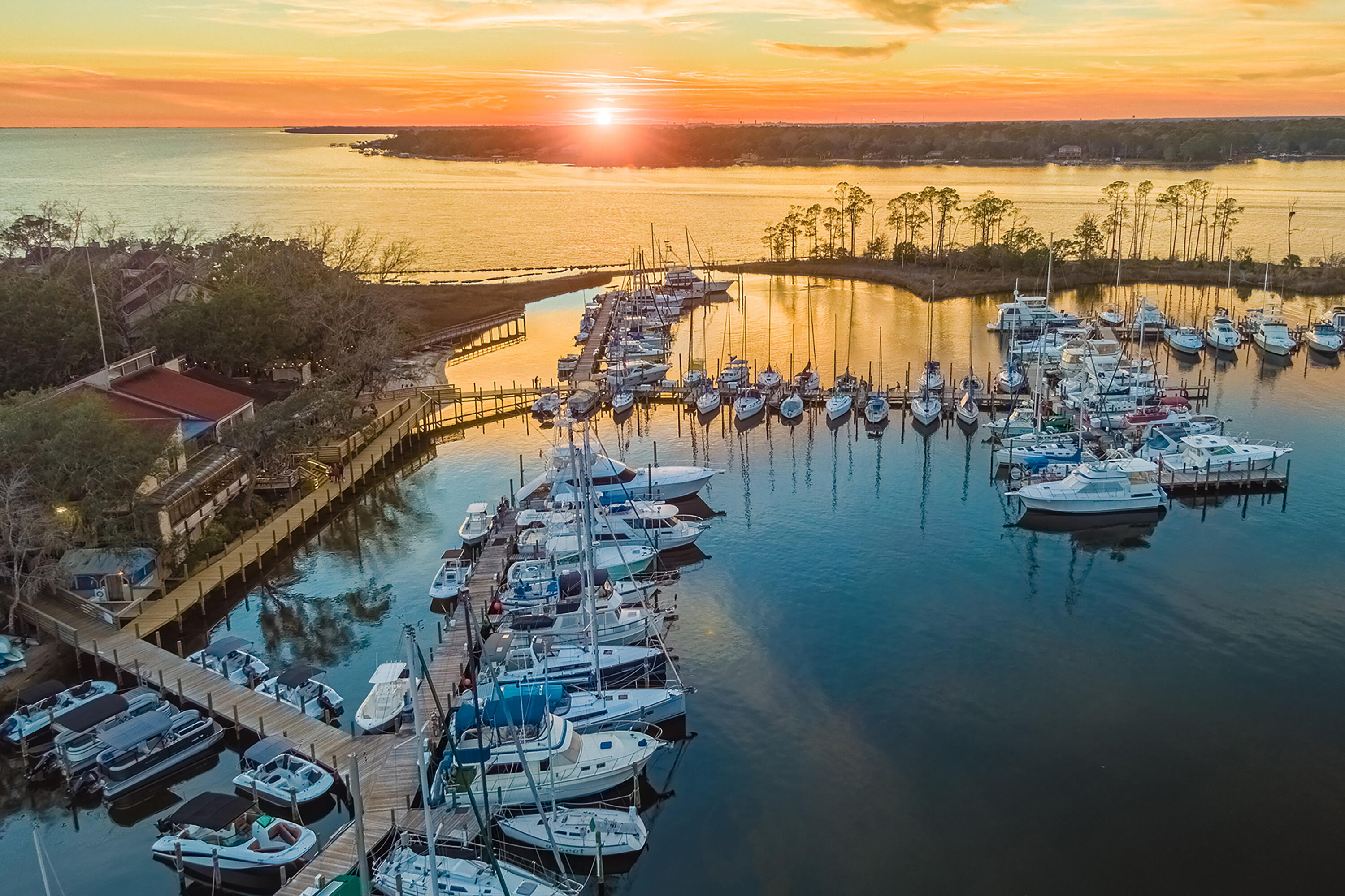 BLUEWATER BAY VILLAGE 1A - Residential