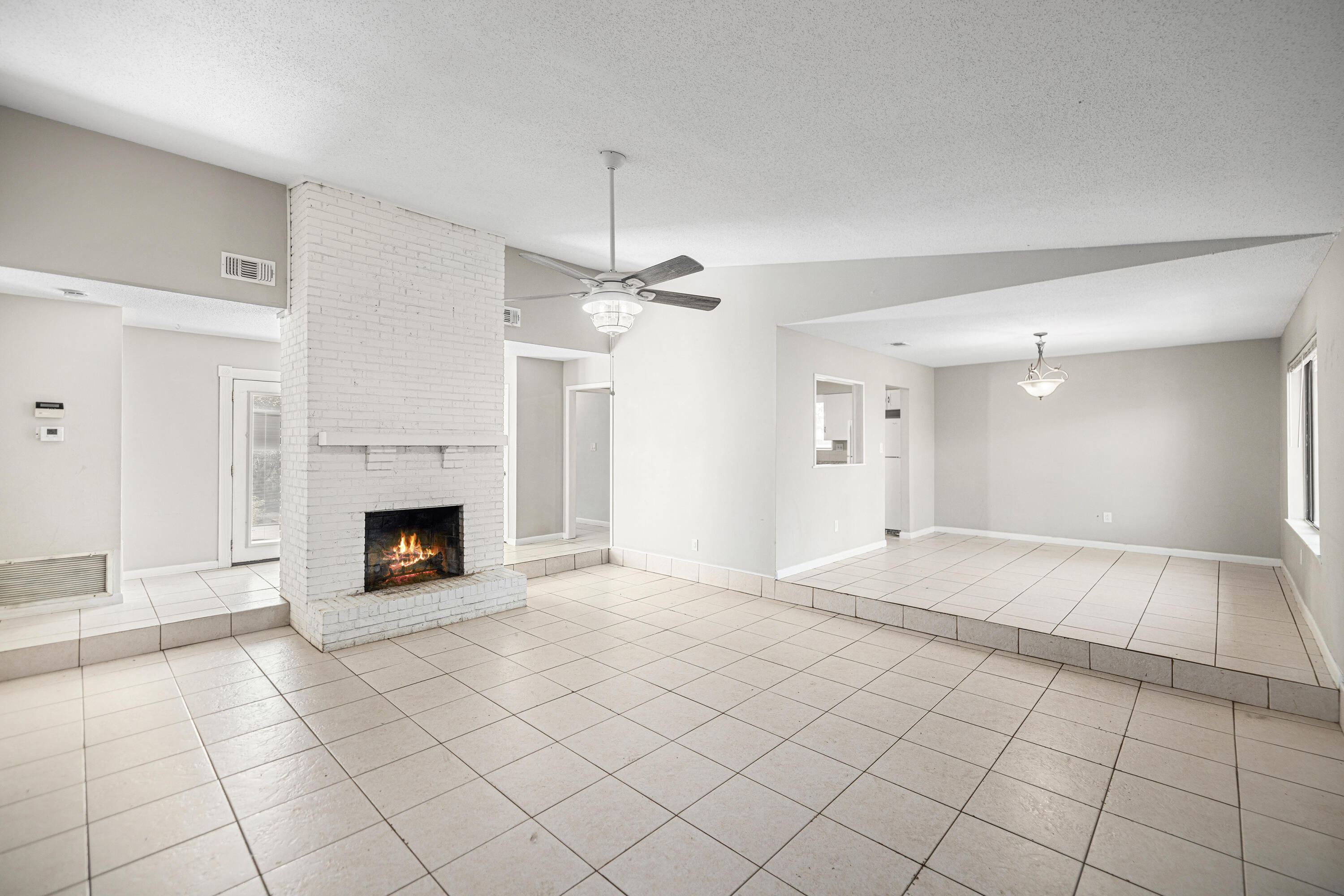 BLUEWATER BAY VILLAGE 1A - Residential