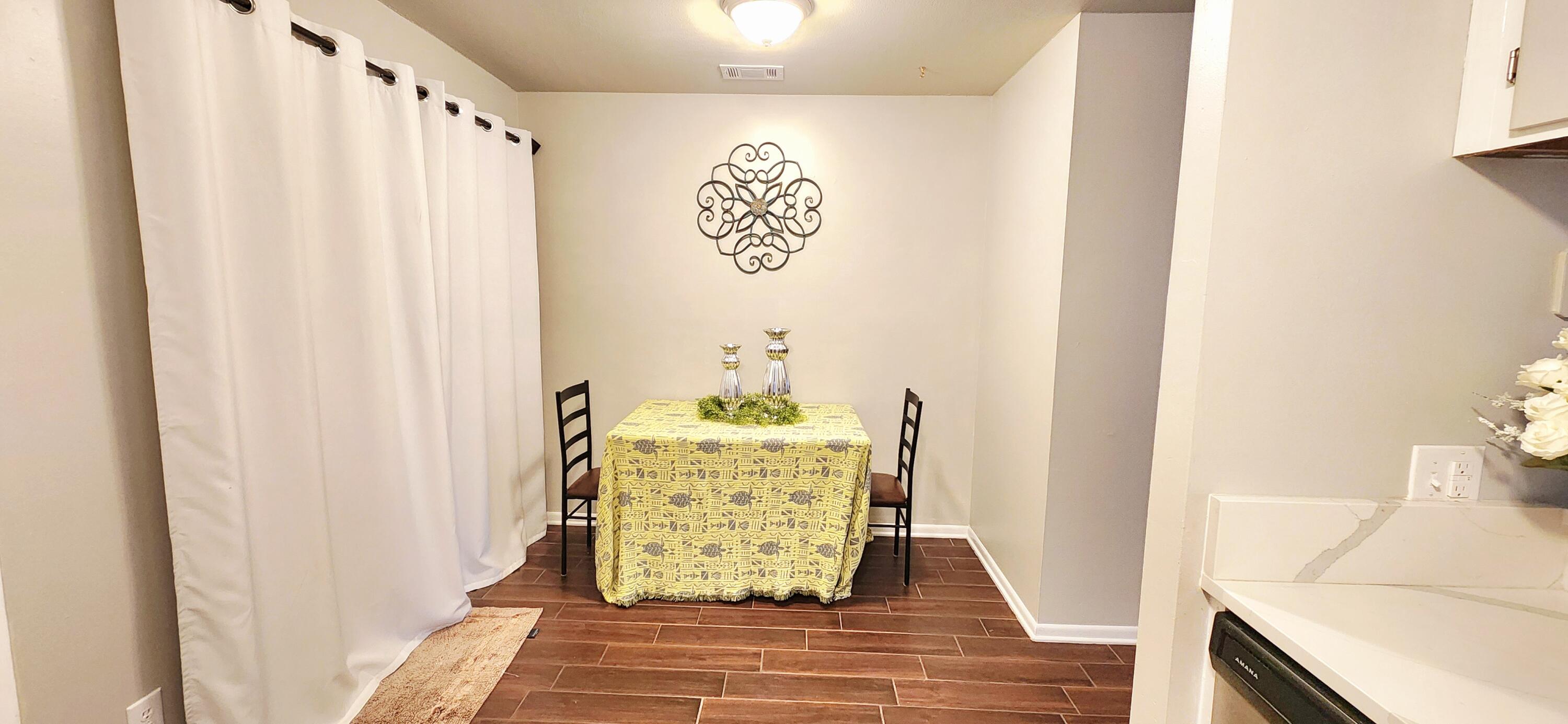 TYNER VILLAS - Residential