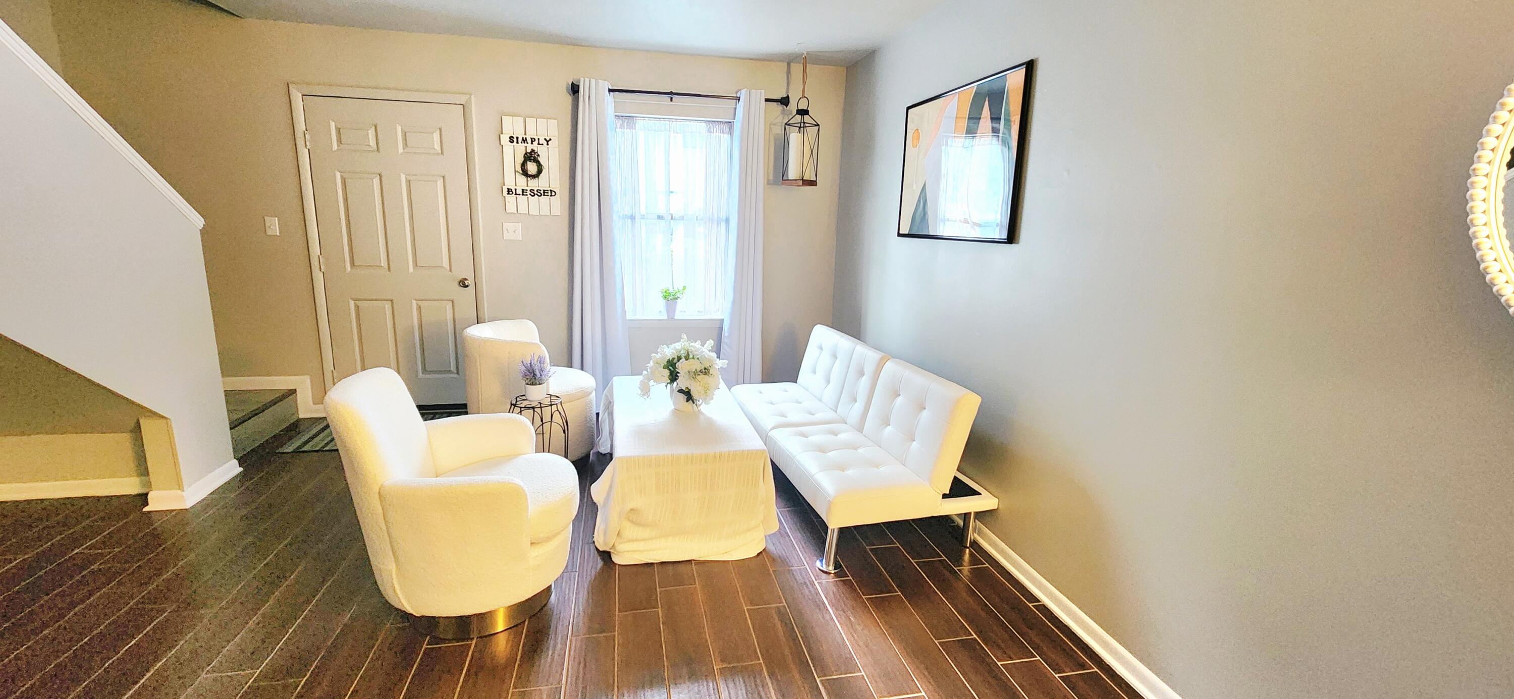 TYNER VILLAS - Residential