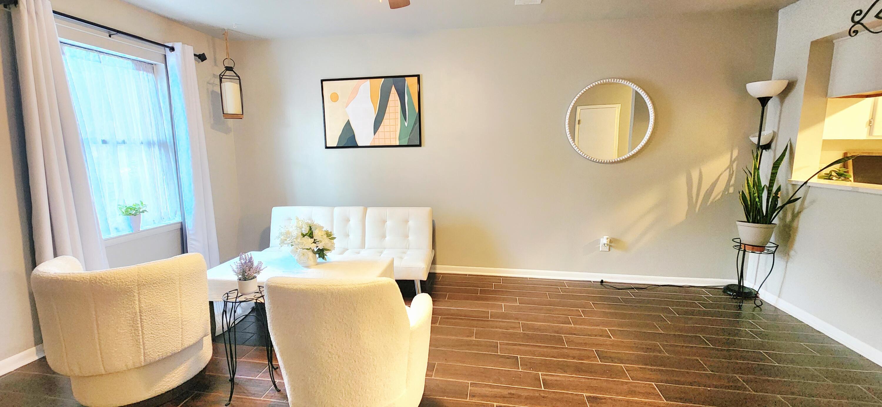 TYNER VILLAS - Residential