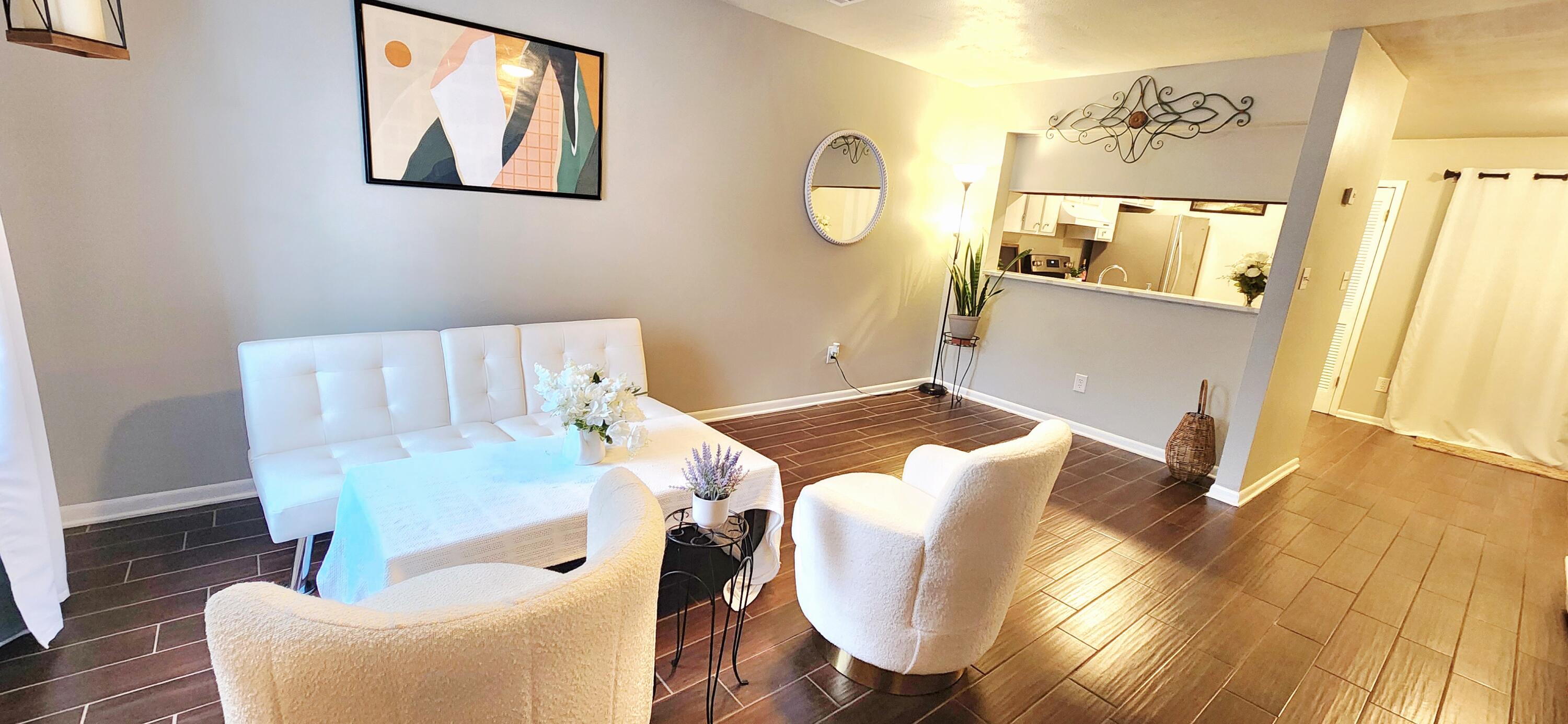 TYNER VILLAS - Residential