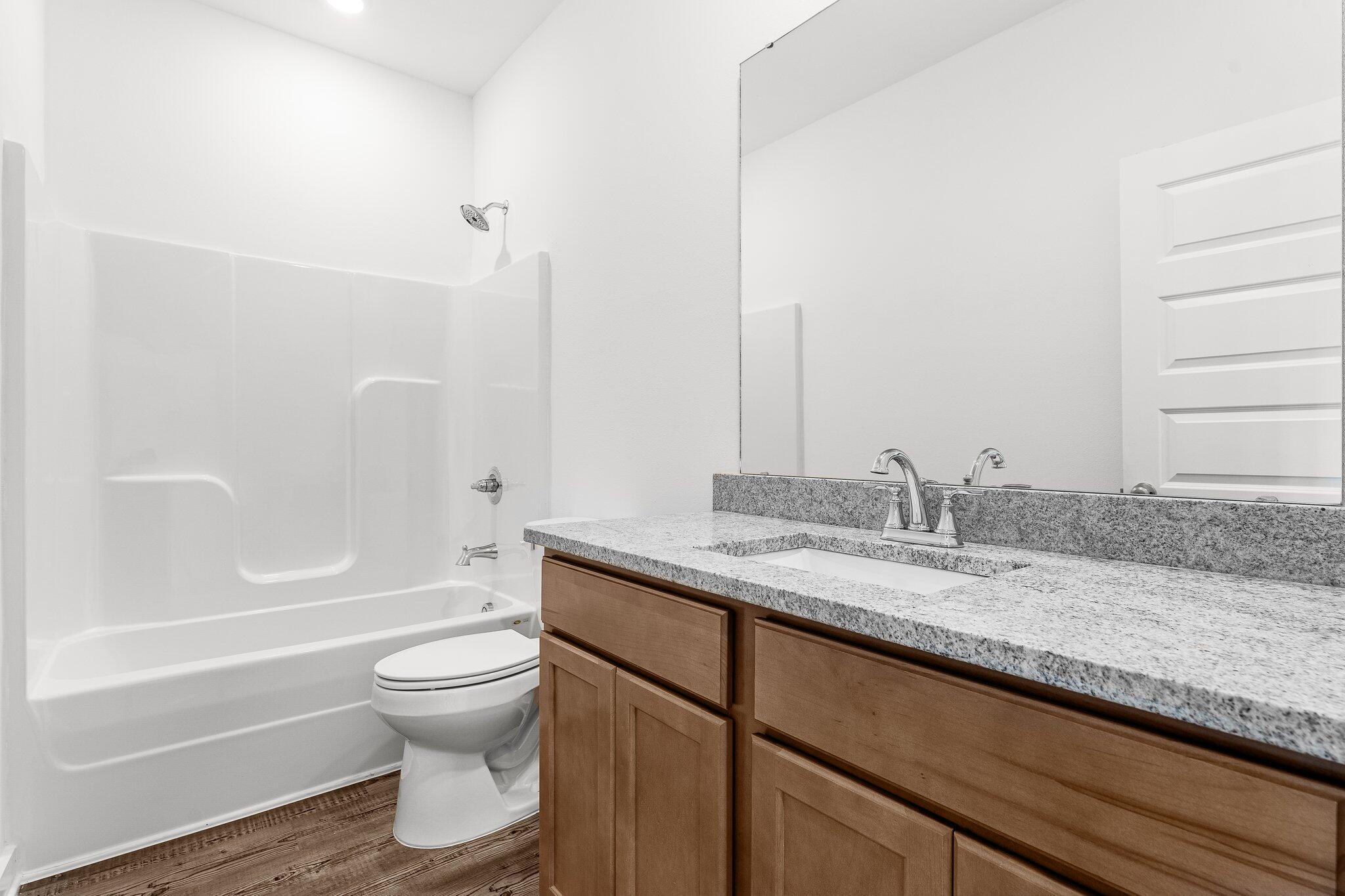 OWL'S HEAD - Residential Lease