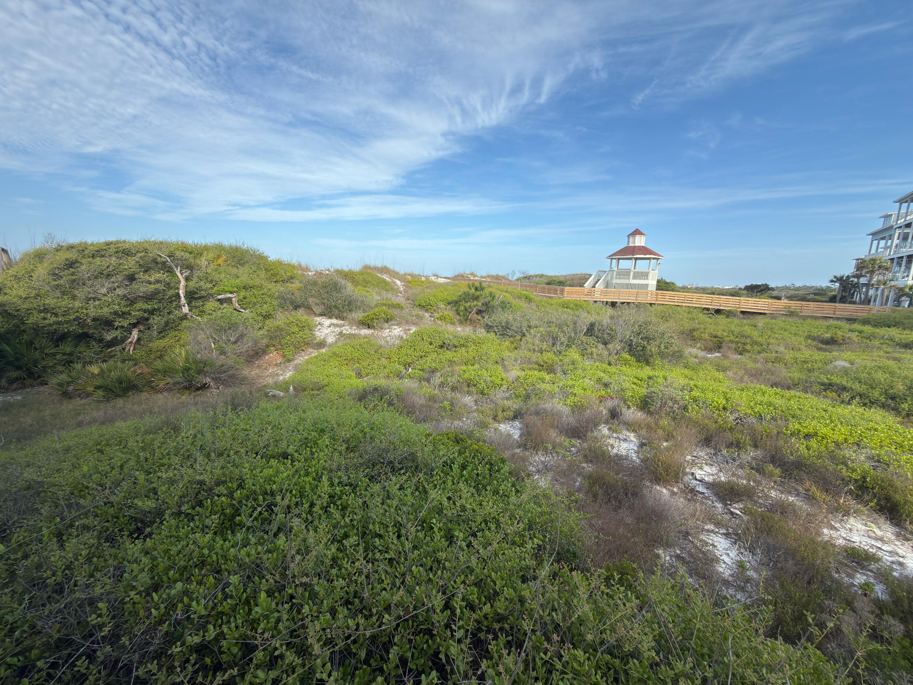 NO RECORDED SUBDIVISION - Land